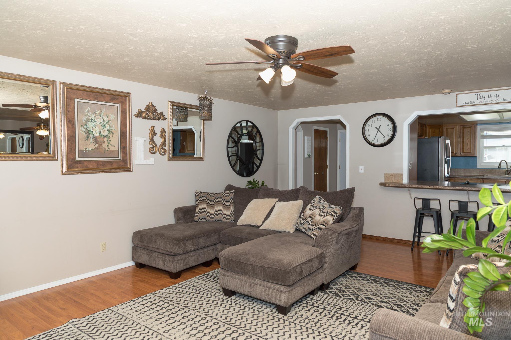 591 NW 11th St, Ontario, Oregon 97914, 3 Bedrooms, 2 Bathrooms, Residential For Sale, Price $325,000, 98977697