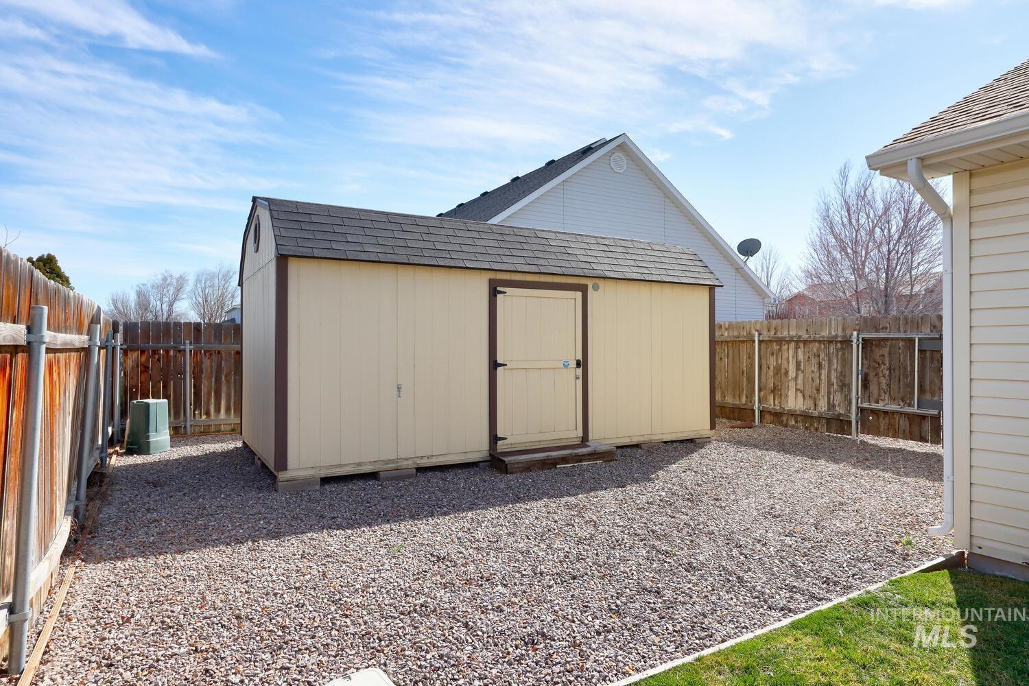 1300 NW Pintail, Mountain Home, Idaho 83647, 4 Bedrooms, 2 Bathrooms, Residential For Sale, Price $410,000, 98977698