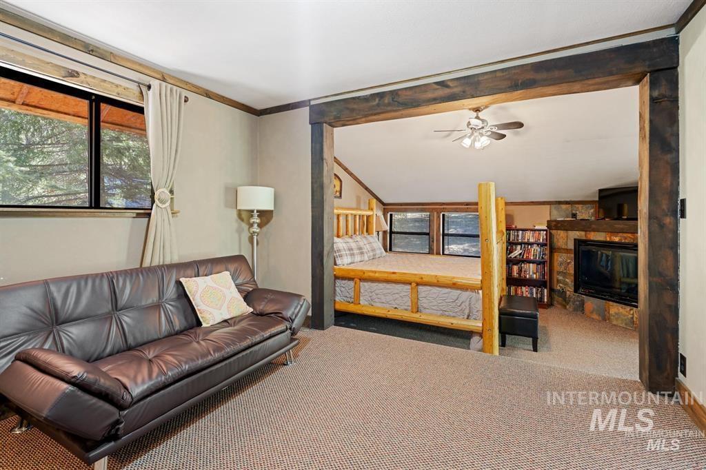 17 Stony Brook, Garden Valley, Idaho 83622, 3 Bedrooms, 3 Bathrooms, Residential For Sale, Price $679,000, 98977700