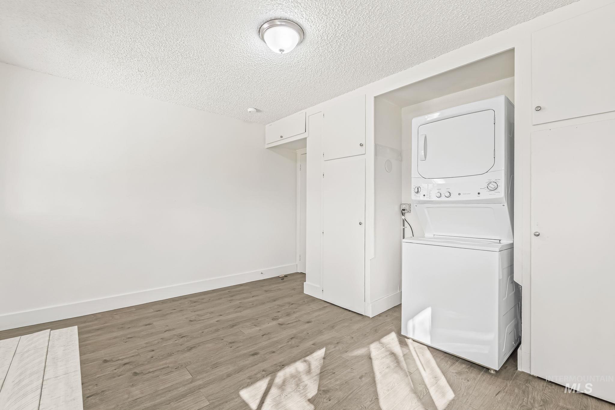 4723 W Morris Hill Rd, Boise, Idaho 83706, 3 Bedrooms, 1 Bathroom, Residential For Sale, Price $379,000, 98977702