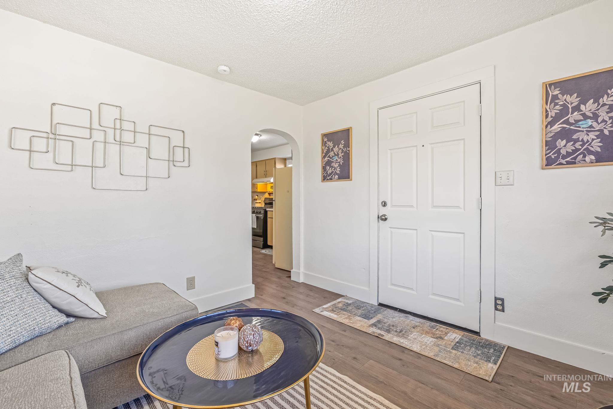 4723 W Morris Hill Rd, Boise, Idaho 83706, 3 Bedrooms, 1 Bathroom, Residential For Sale, Price $379,000, 98977702