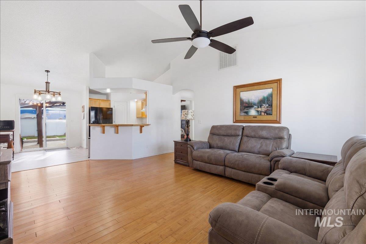 2509 E Lily Ave, Nampa, Idaho 83686, 4 Bedrooms, 2 Bathrooms, Residential For Sale, Price $375,000, 98977704