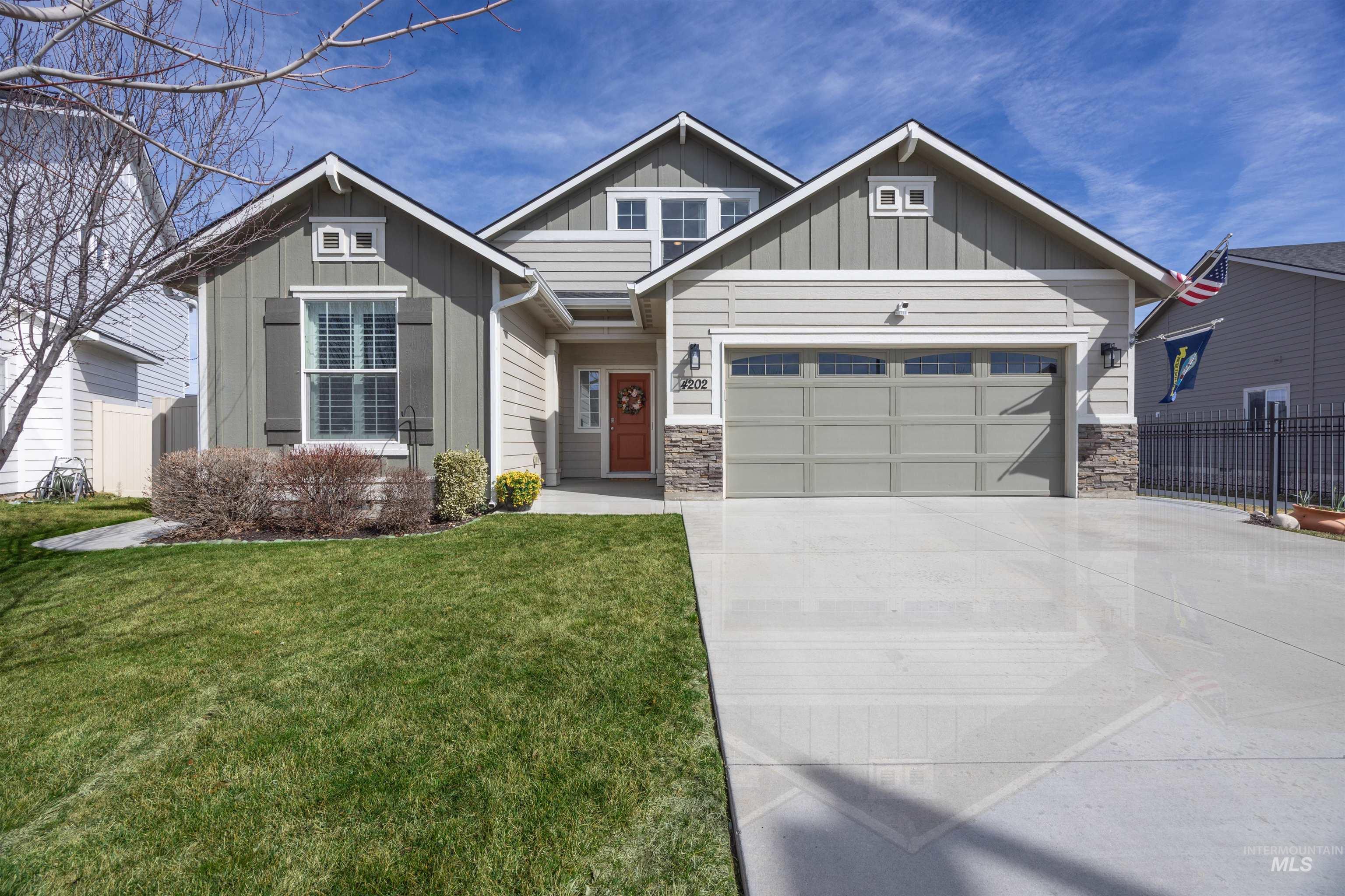 4202 W Peak Cloud Dr, Meridian, Idaho 83642, 3 Bedrooms, 2 Bathrooms, Residential For Sale, Price $484,900,MLS 98977705