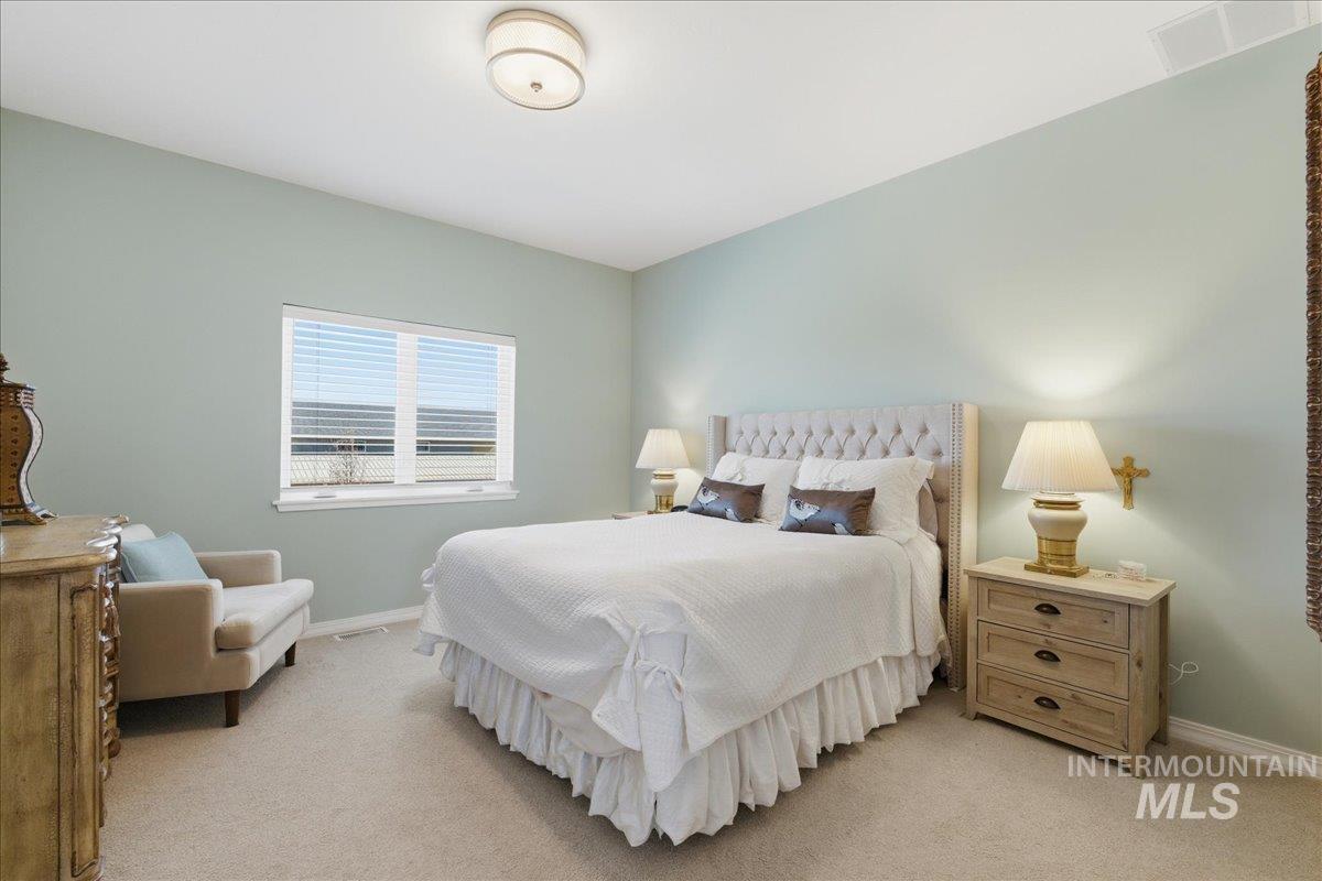 1640 S 5th W St, Mountain Home, Idaho 83647, 5 Bedrooms, 3 Bathrooms, Residential For Sale, Price $1,200,000, 98977706