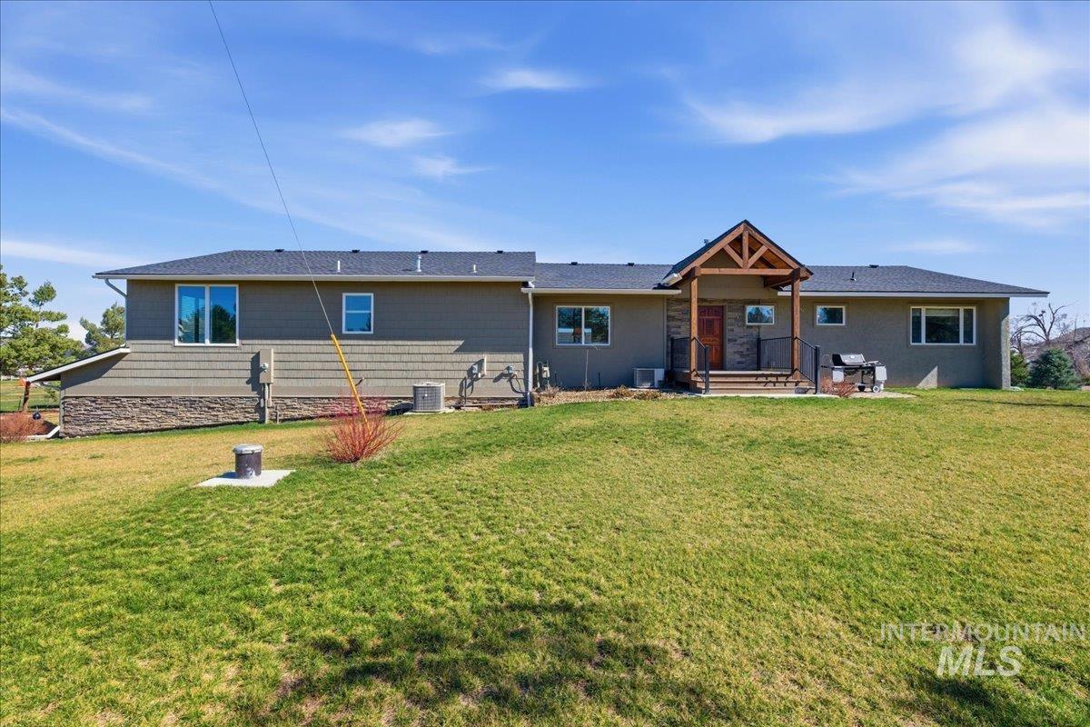 1640 S 5th W St, Mountain Home, Idaho 83647, 5 Bedrooms, 3 Bathrooms, Residential For Sale, Price $1,200,000, 98977706