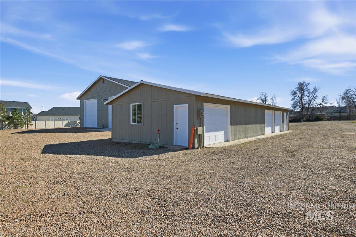 1640 S 5th W St, Mountain Home, Idaho 83647, 5 Bedrooms, 3 Bathrooms, Residential For Sale, Price $1,200,000, 98977706