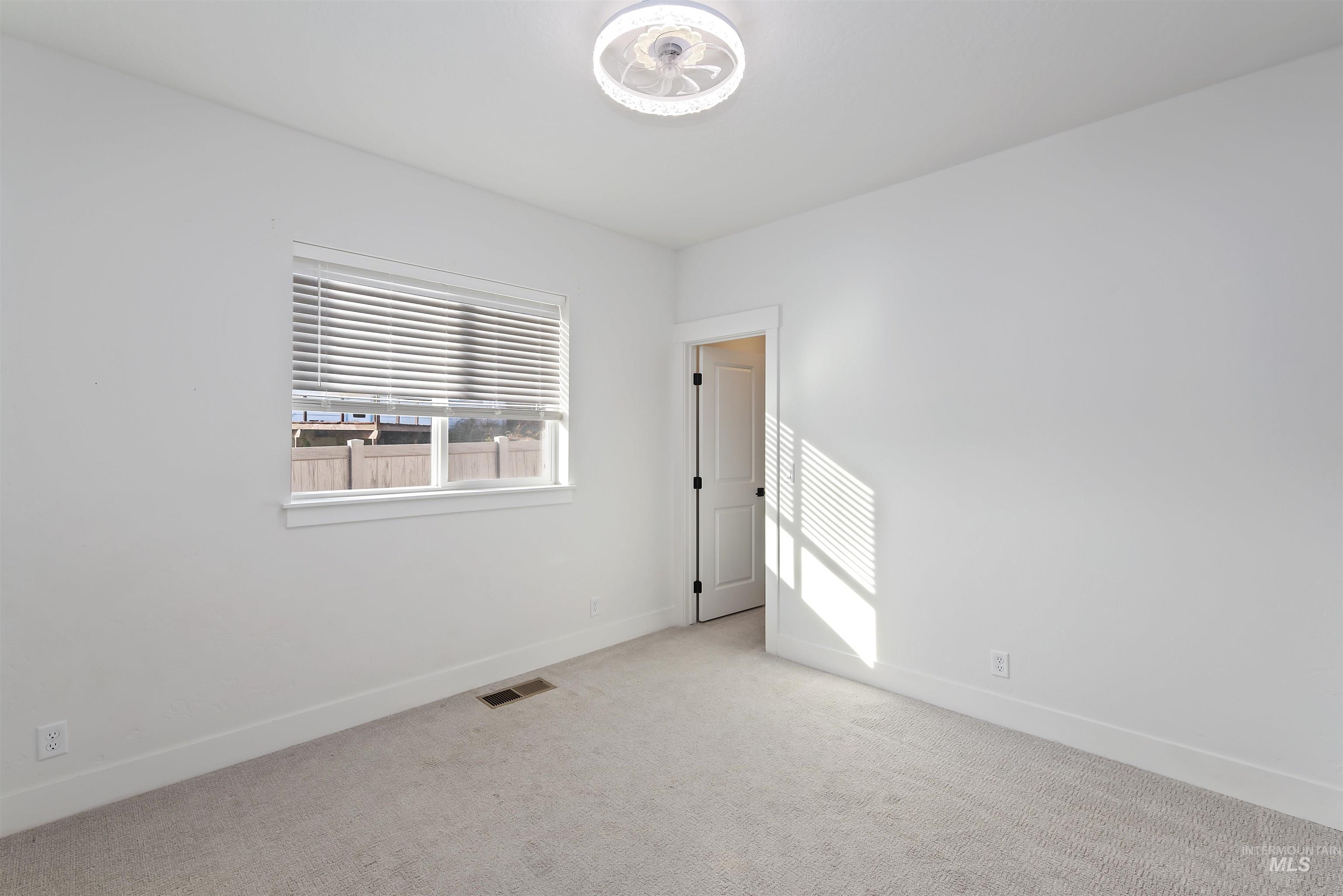 11328 W Campanula Dr, Star, Idaho 83669, 3 Bedrooms, 2.5 Bathrooms, Residential For Sale, Price $639,900, 98977708