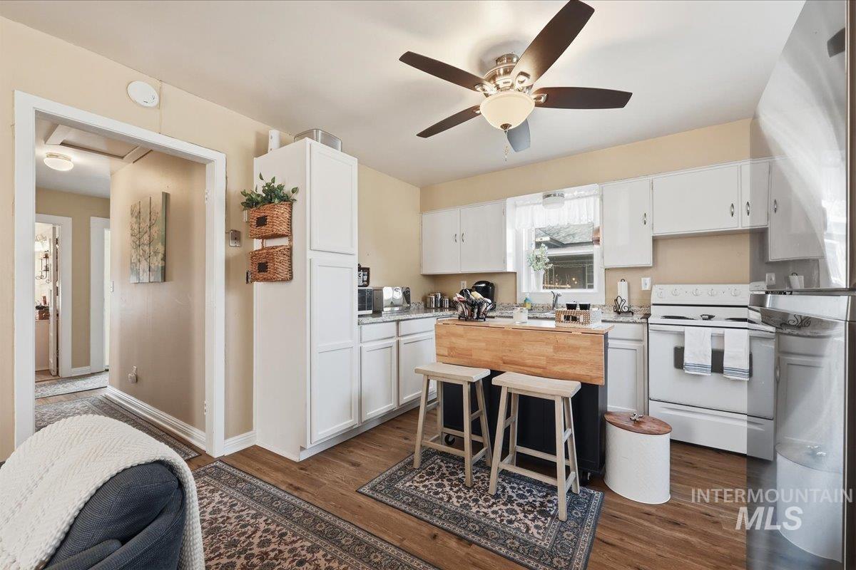 1214 Everett St, Caldwell, Idaho 83605, 2 Bedrooms, 1 Bathroom, Residential For Sale, Price $289,900, 98977709