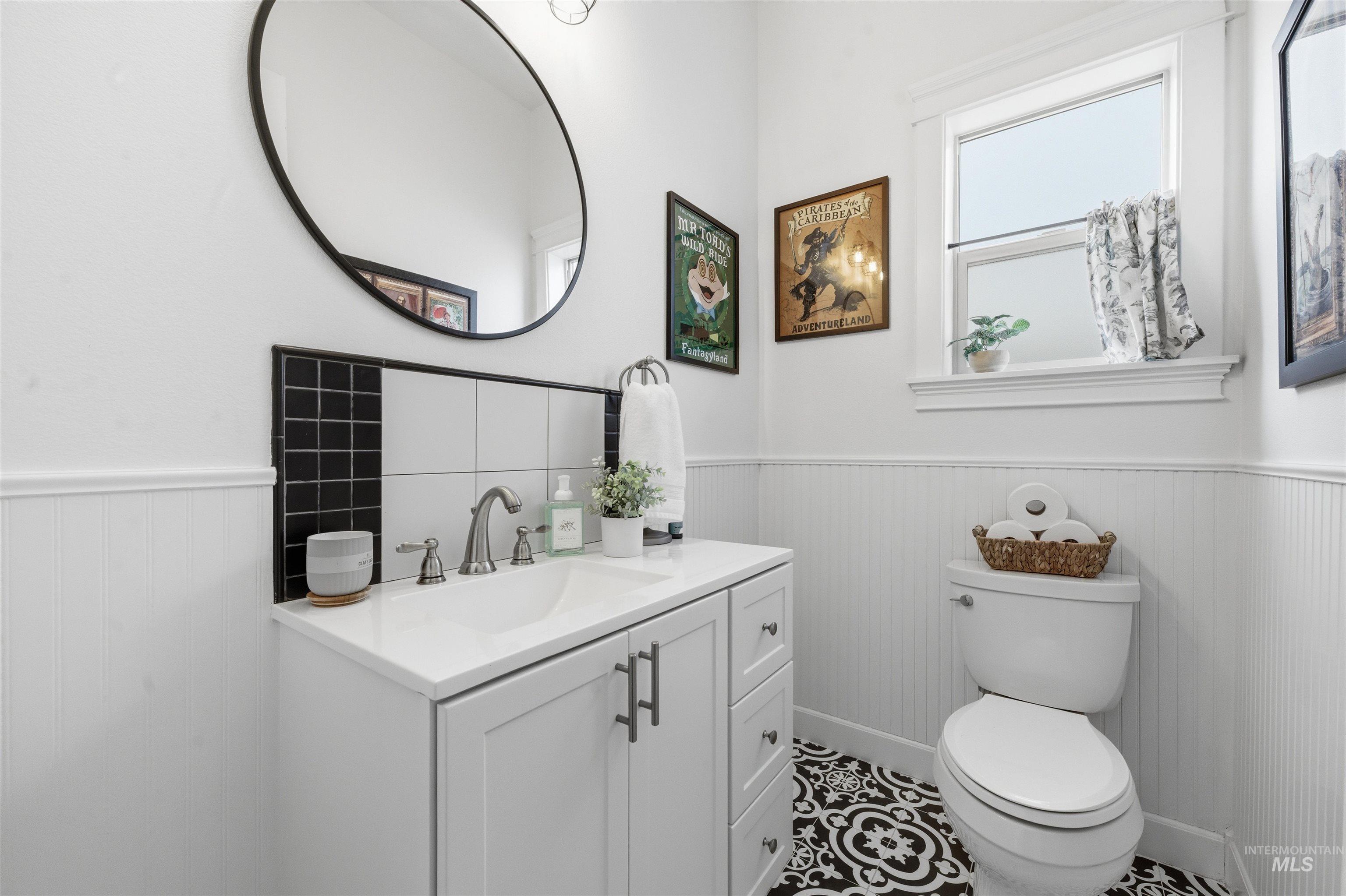 2224 W Root Creek St., Meridian, Idaho 83646, 5 Bedrooms, 4.5 Bathrooms, Residential For Sale, Price $840,000,MLS 98977711