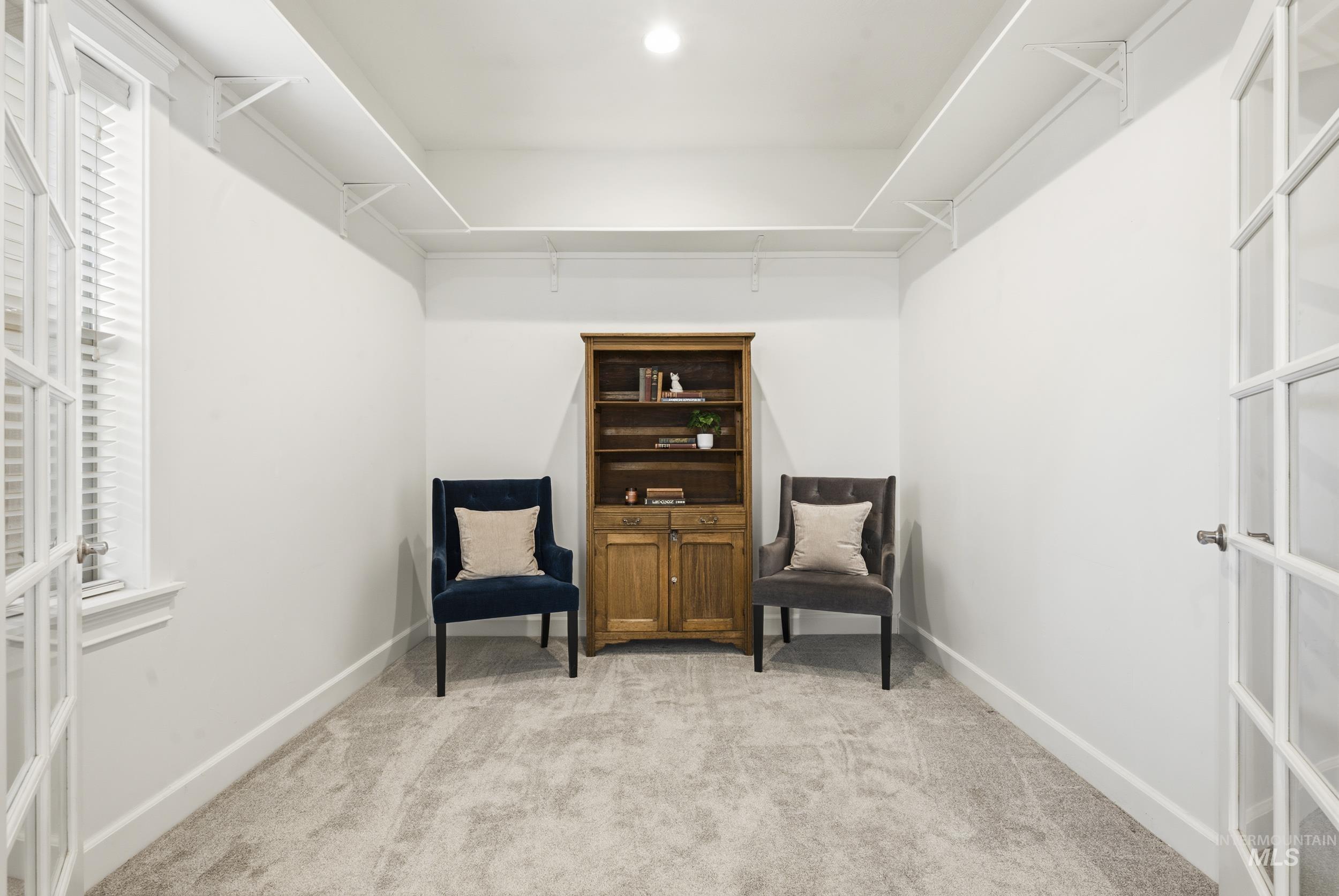 2224 W Root Creek St., Meridian, Idaho 83646, 5 Bedrooms, 4.5 Bathrooms, Residential For Sale, Price $840,000,MLS 98977711