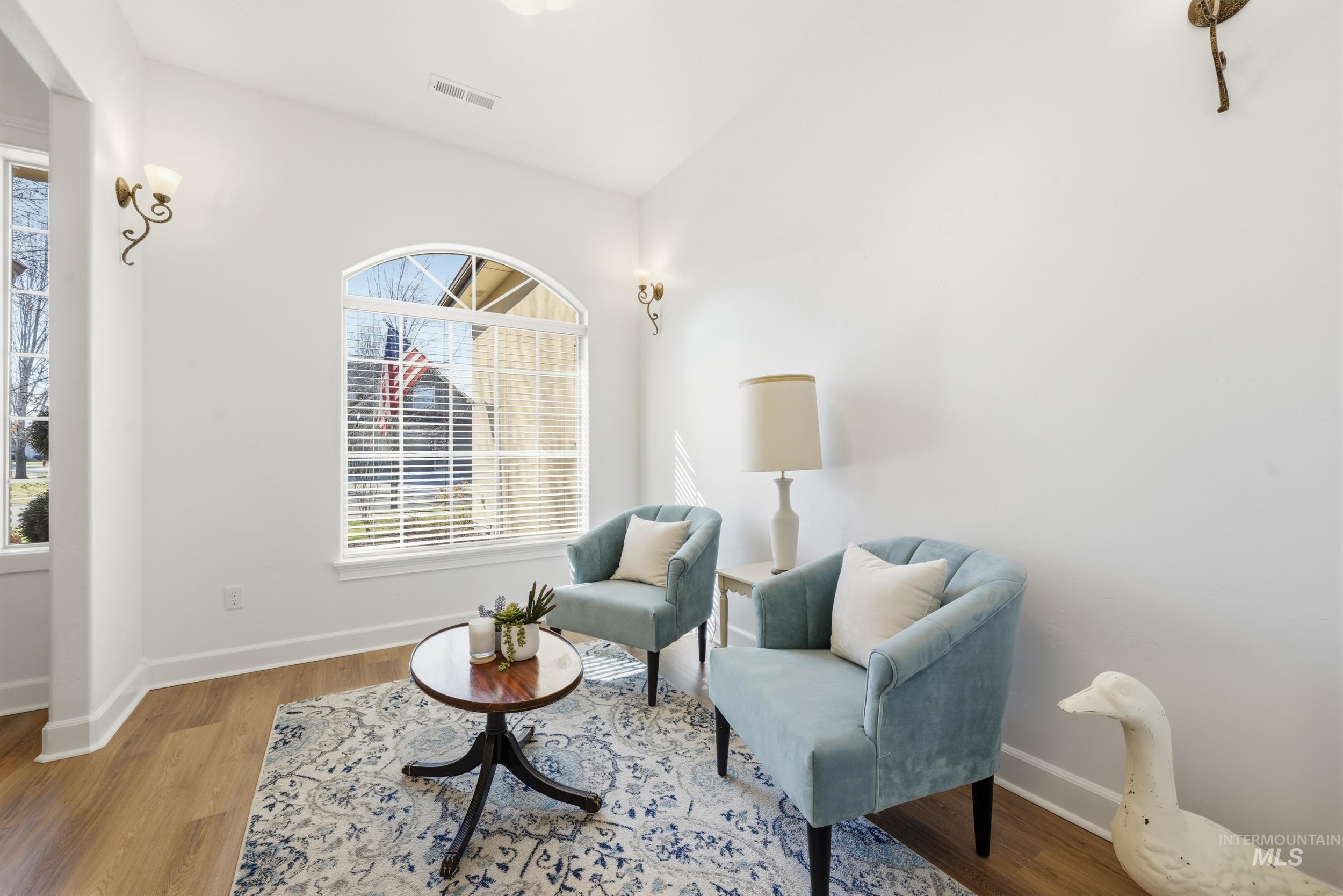 2224 W Root Creek St., Meridian, Idaho 83646, 5 Bedrooms, 4.5 Bathrooms, Residential For Sale, Price $840,000,MLS 98977711