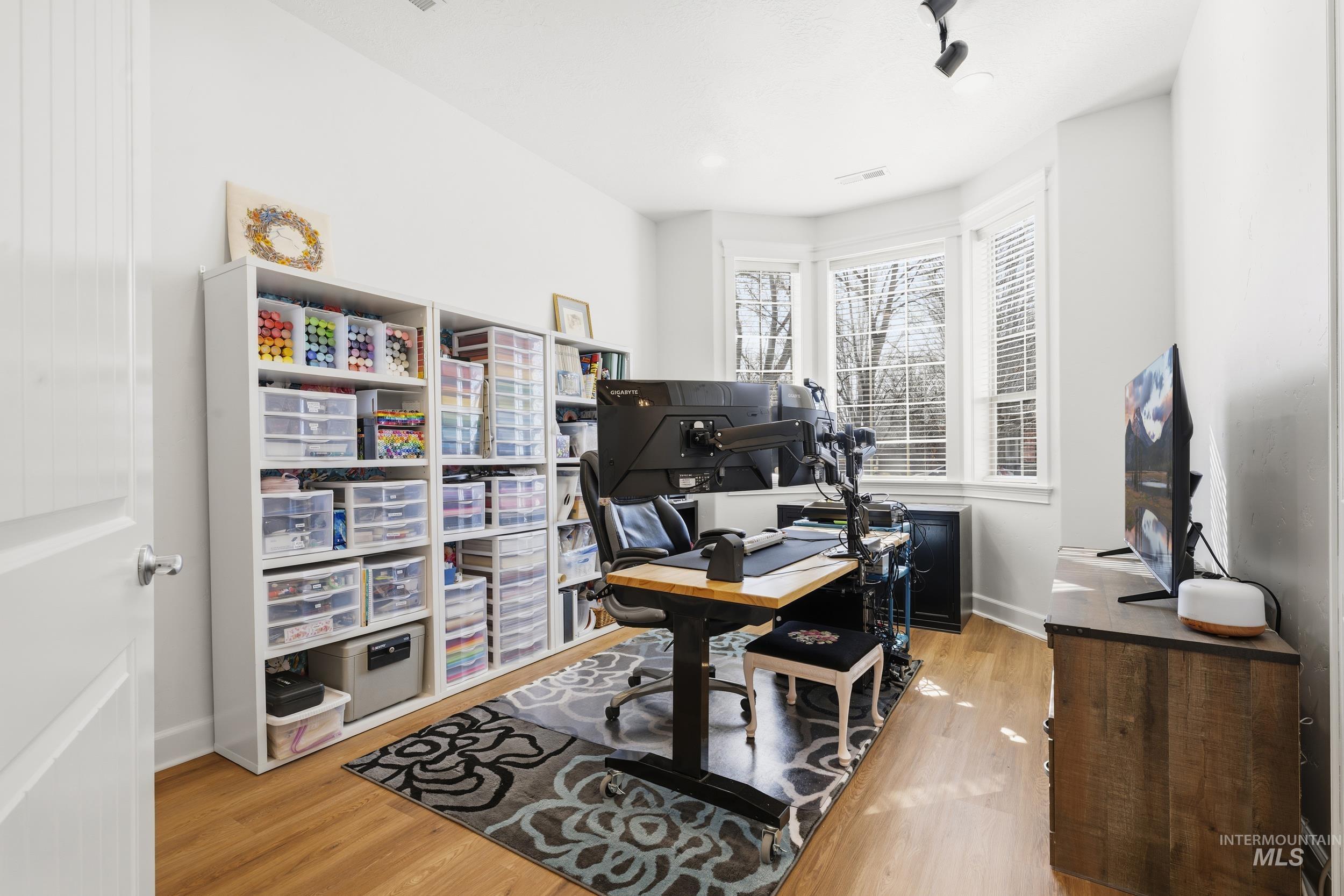 2224 W Root Creek St., Meridian, Idaho 83646, 5 Bedrooms, 4.5 Bathrooms, Residential For Sale, Price $840,000,MLS 98977711