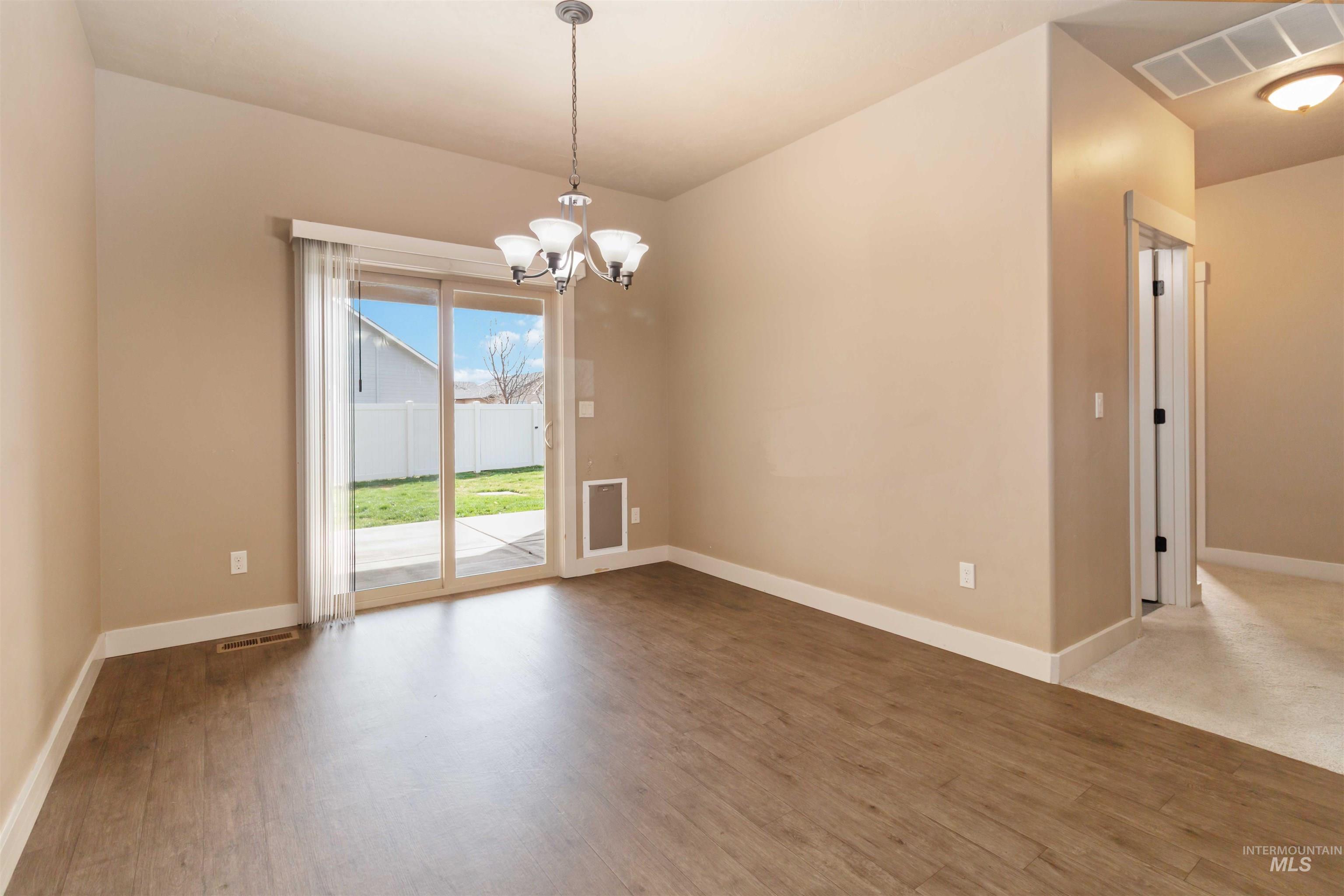 2000 S Belknap Loop, Nampa, Idaho 83686, 3 Bedrooms, 2 Bathrooms, Residential For Sale, Price $436,000,MLS 98977712