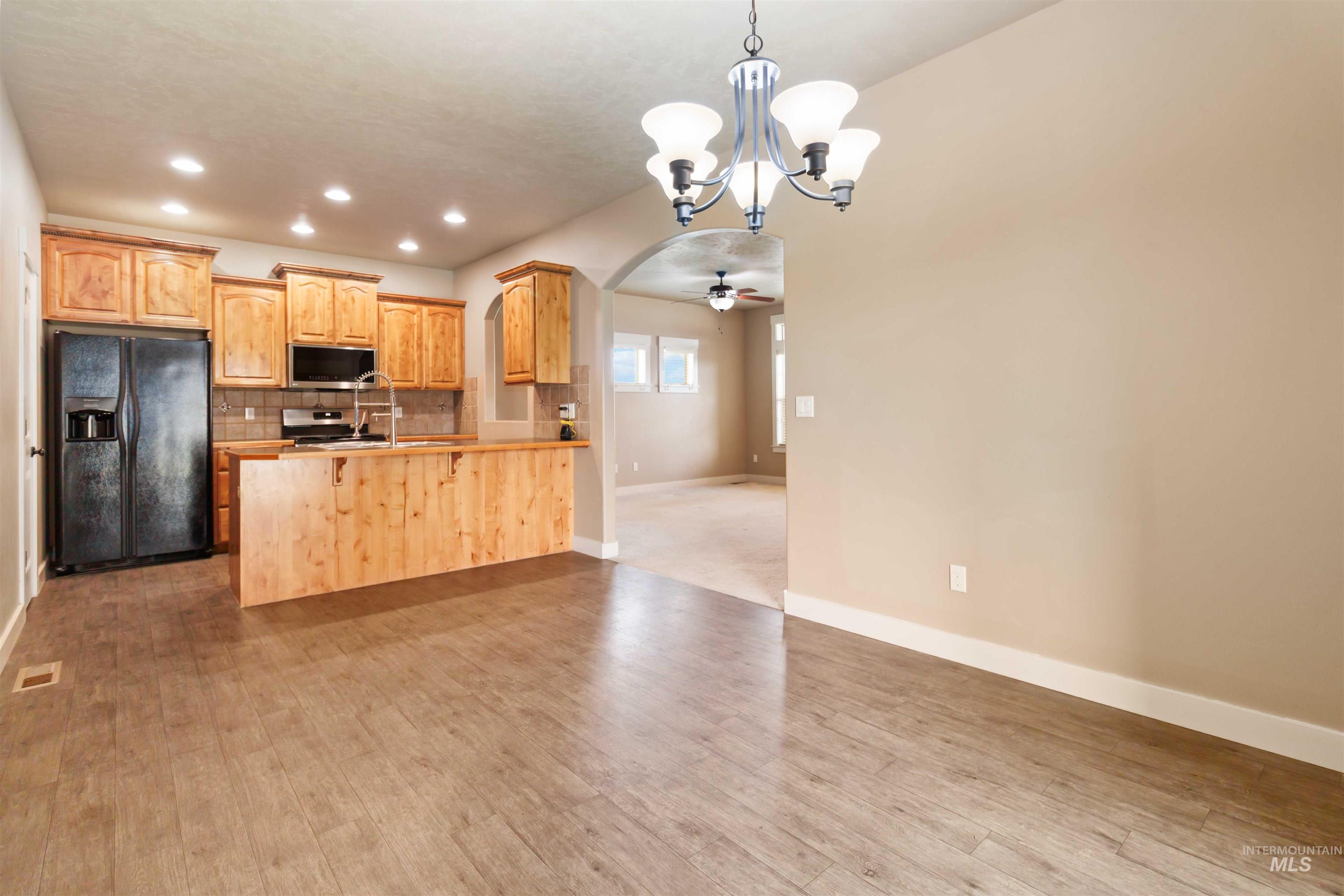 2000 S Belknap Loop, Nampa, Idaho 83686, 3 Bedrooms, 2 Bathrooms, Residential For Sale, Price $436,000,MLS 98977712