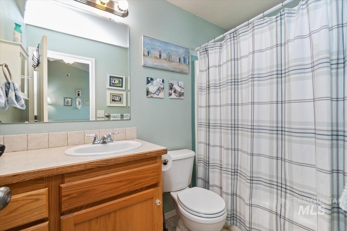 1418 W Aberdeen Ave, Nampa, Idaho 83686-9347, 3 Bedrooms, 2 Bathrooms, Residential For Sale, Price $359,900, 98977714