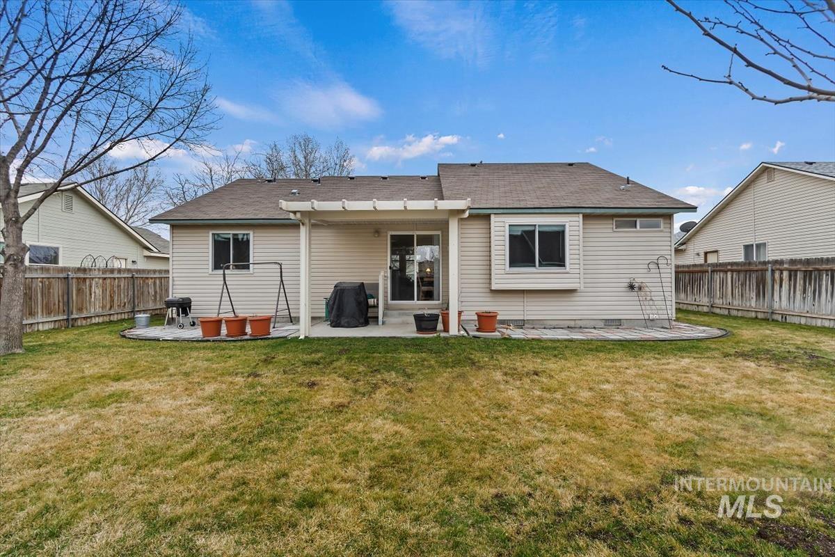 1418 W Aberdeen Ave, Nampa, Idaho 83686-9347, 3 Bedrooms, 2 Bathrooms, Residential For Sale, Price $359,900, 98977714