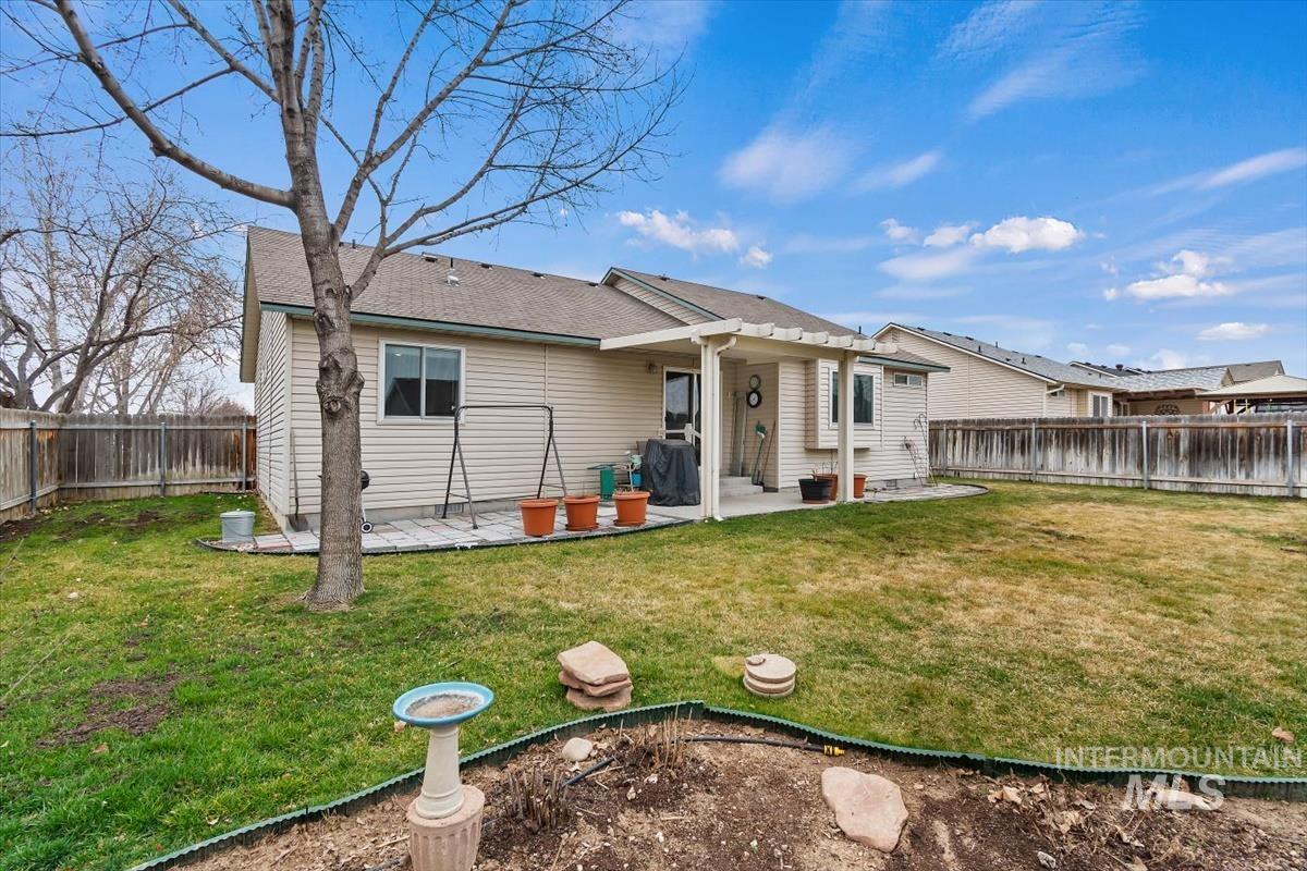 1418 W Aberdeen Ave, Nampa, Idaho 83686-9347, 3 Bedrooms, 2 Bathrooms, Residential For Sale, Price $359,900, 98977714