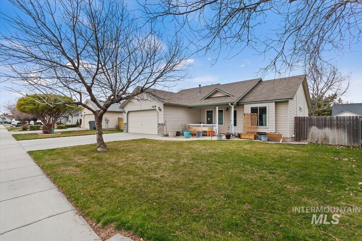 1418 W Aberdeen Ave, Nampa, Idaho 83686-9347, 3 Bedrooms, 2 Bathrooms, Residential For Sale, Price $359,900, 98977714