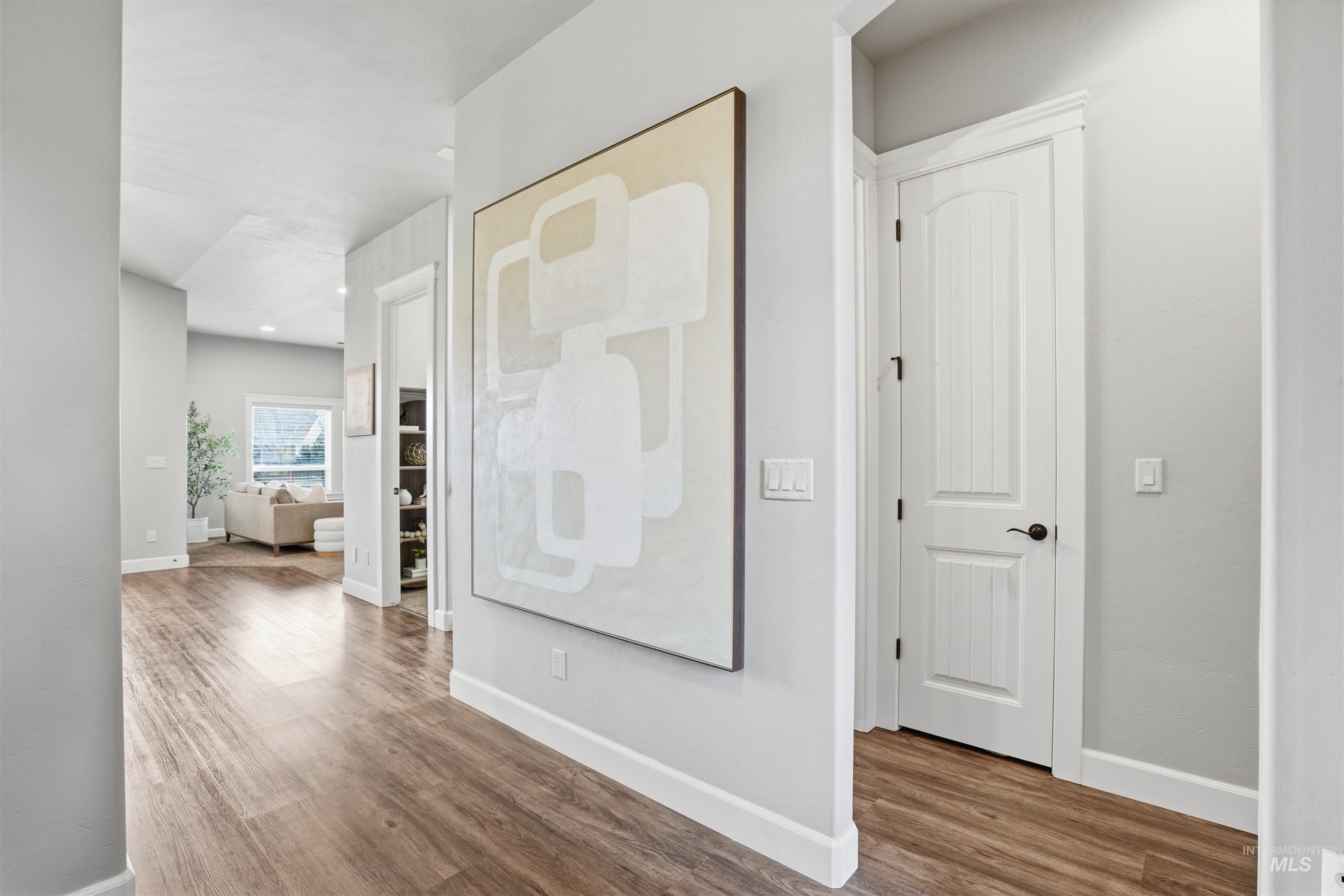 6251 W Nordic Dr, Eagle, Idaho 83616, 5 Bedrooms, 3.5 Bathrooms, Residential For Sale, Price $899,900, 98977718