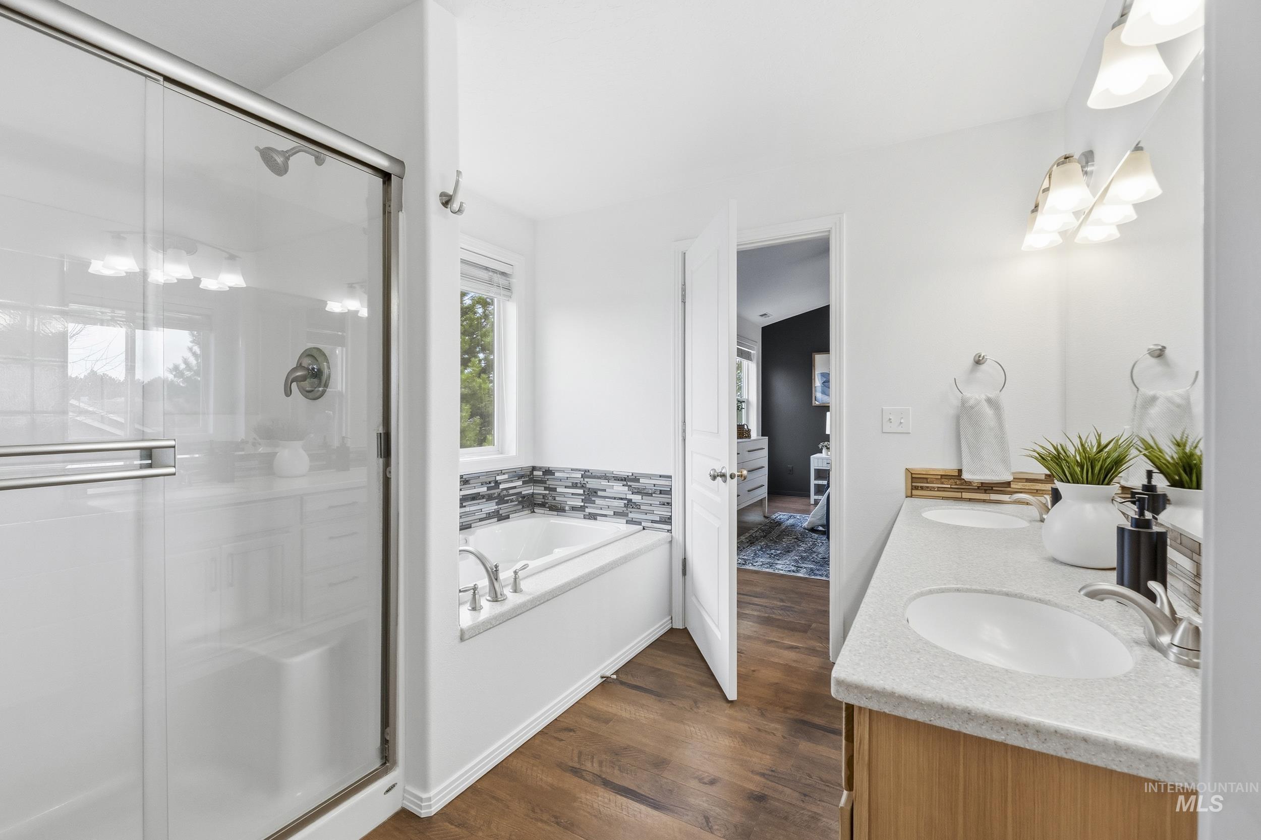 617 W Alderwood Lane, Nampa, Idaho 83651, 3 Bedrooms, 2.5 Bathrooms, Residential For Sale, Price $424,900, 98977722