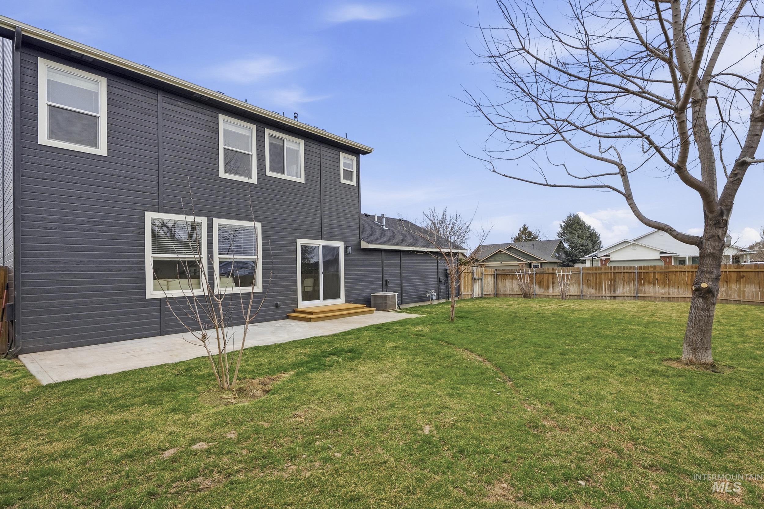 617 W Alderwood Lane, Nampa, Idaho 83651, 3 Bedrooms, 2.5 Bathrooms, Residential For Sale, Price $424,900, 98977722