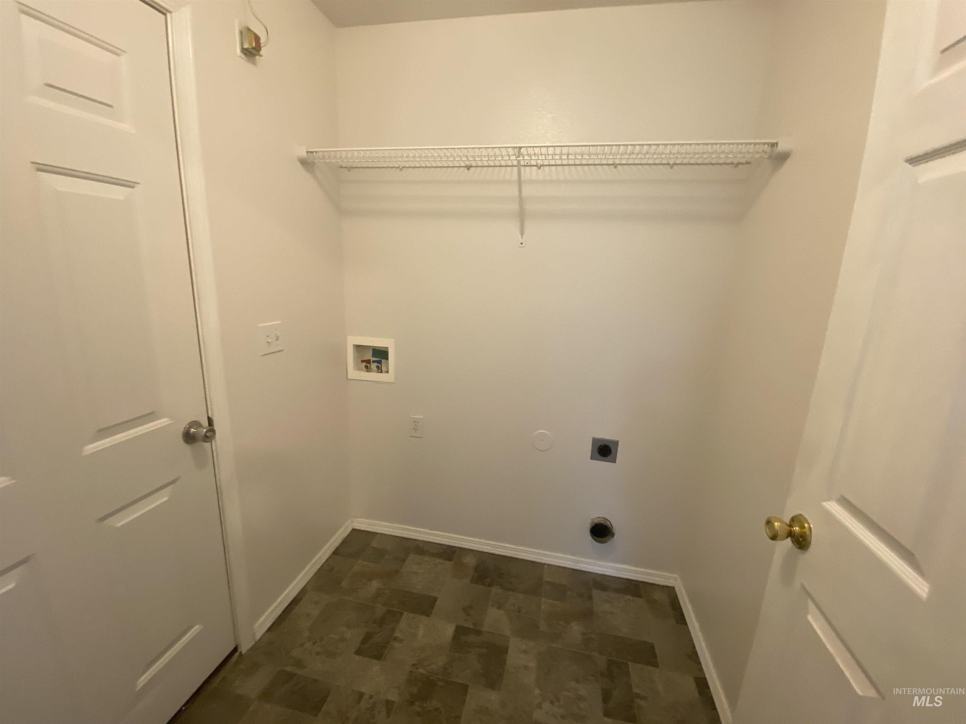 107 S Banner Street, Nampa, Idaho 83686, 2 Bedrooms, 2 Bathrooms, Residential For Sale, Price $319,900,MLS 98977724