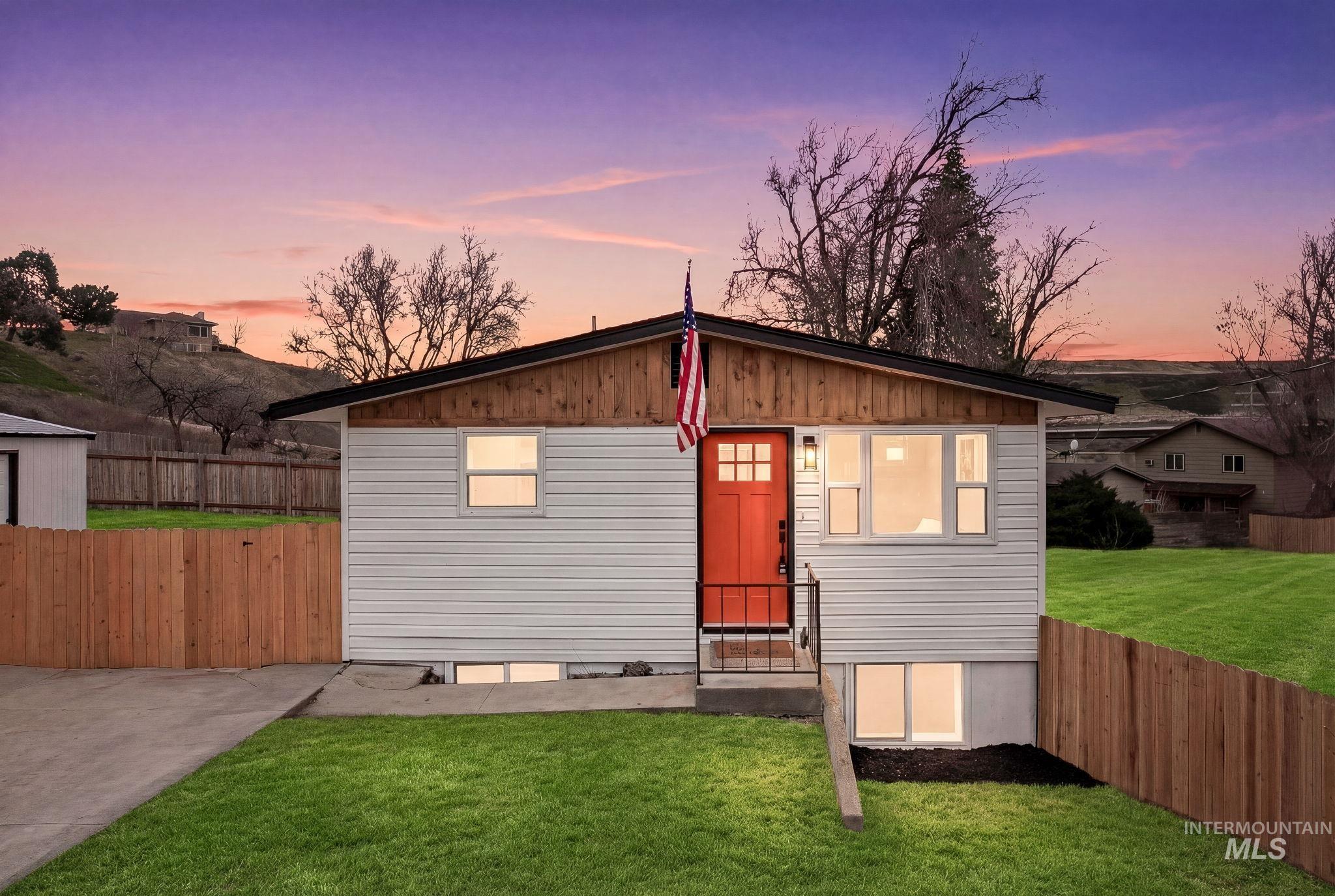 6123 S Brian Way, Boise, Idaho 83716, 4 Bedrooms, 2 Bathrooms, Residential For Sale, Price $539,990, 98977726