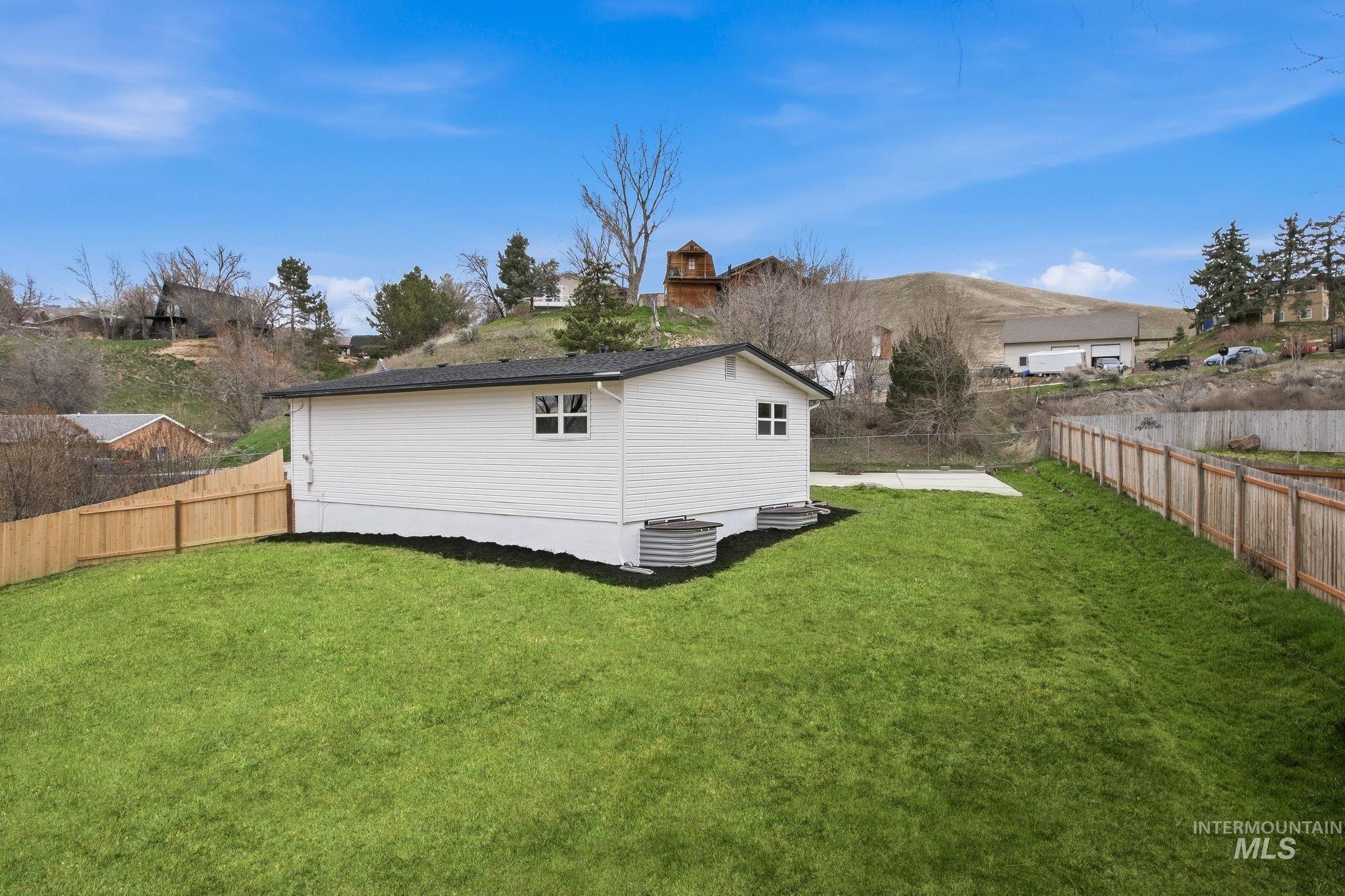 6123 S Brian Way, Boise, Idaho 83716, 4 Bedrooms, 2 Bathrooms, Residential For Sale, Price $539,990, 98977726