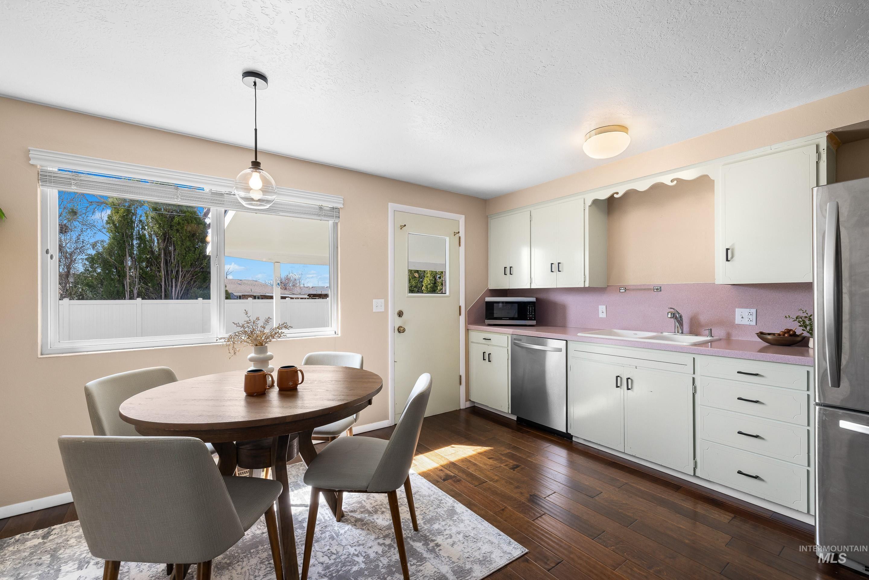 7995 W Galena Dr, Boise, Idaho 83709, 4 Bedrooms, 3 Bathrooms, Residential For Sale, Price $519,000, 98977727