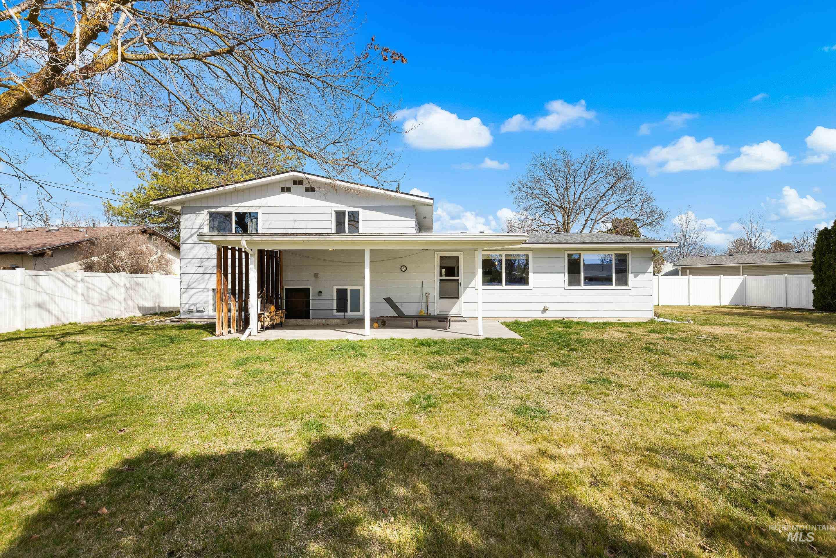 7995 W Galena Dr, Boise, Idaho 83709, 4 Bedrooms, 3 Bathrooms, Residential For Sale, Price $519,000, 98977727