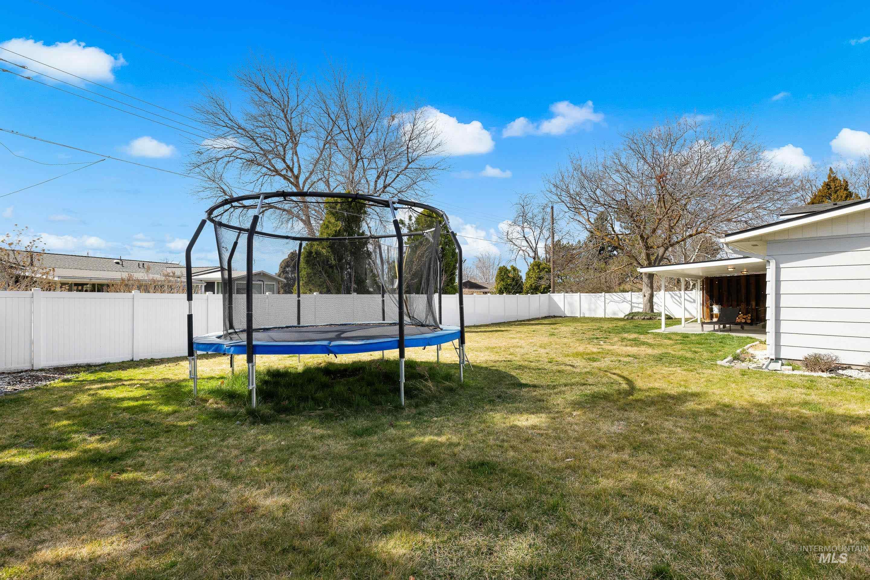 7995 W Galena Dr, Boise, Idaho 83709, 4 Bedrooms, 3 Bathrooms, Residential For Sale, Price $519,000, 98977727