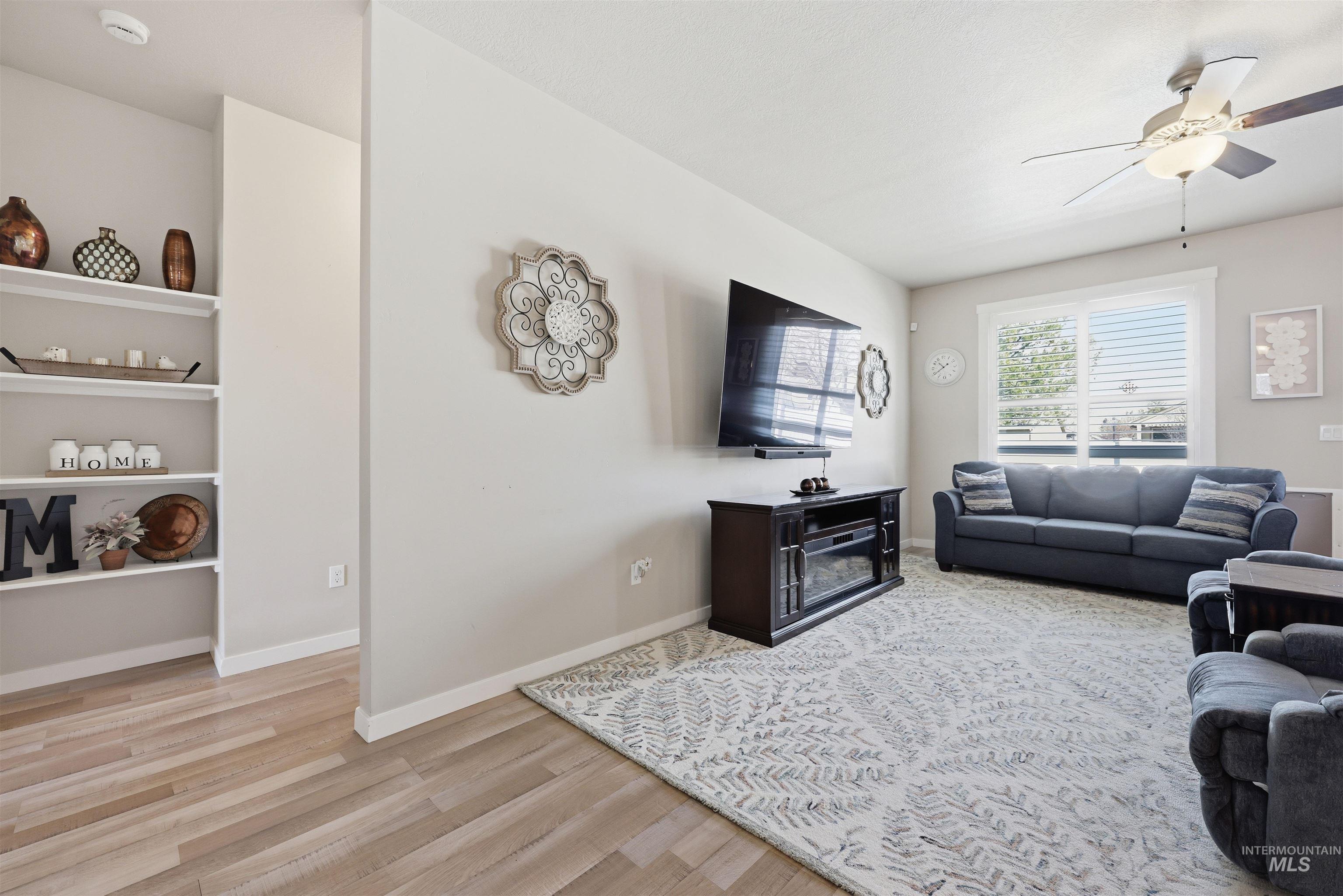 3706 S. Greenbrier, Nampa, Idaho 83686, 3 Bedrooms, 2 Bathrooms, Residential For Sale, Price $425,000, 98977729