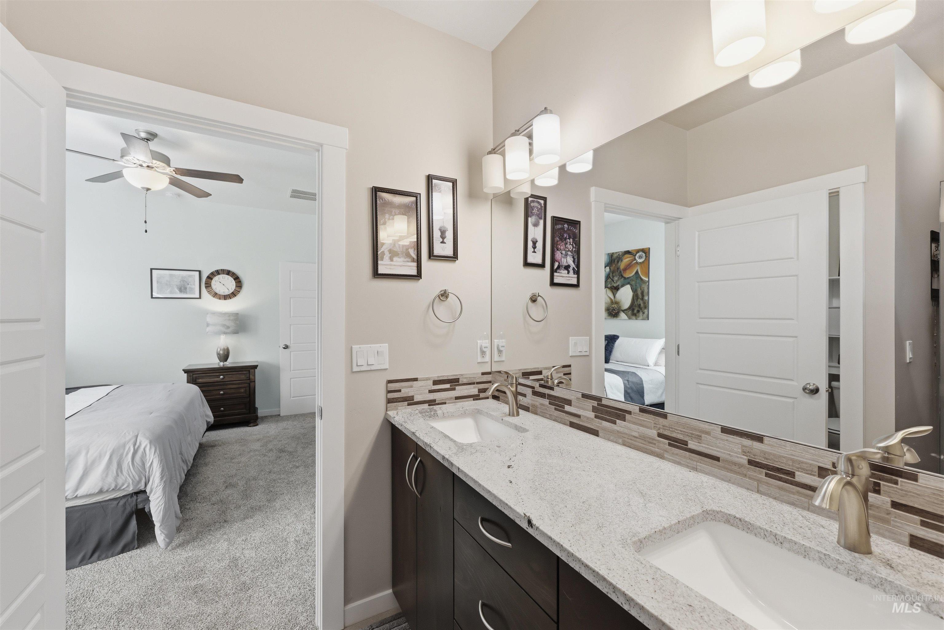 3706 S. Greenbrier, Nampa, Idaho 83686, 3 Bedrooms, 2 Bathrooms, Residential For Sale, Price $425,000, 98977729