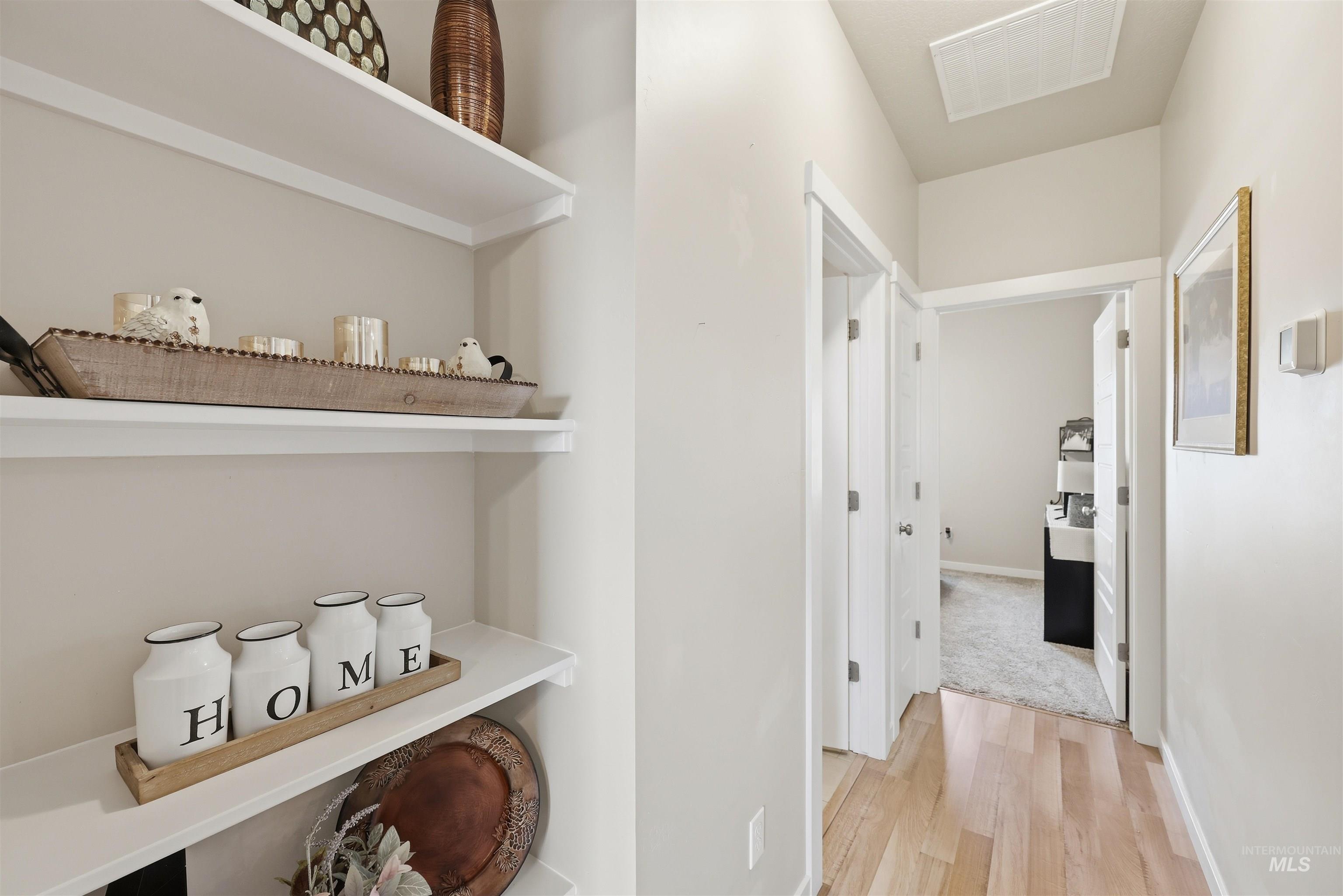 3706 S. Greenbrier, Nampa, Idaho 83686, 3 Bedrooms, 2 Bathrooms, Residential For Sale, Price $425,000, 98977729