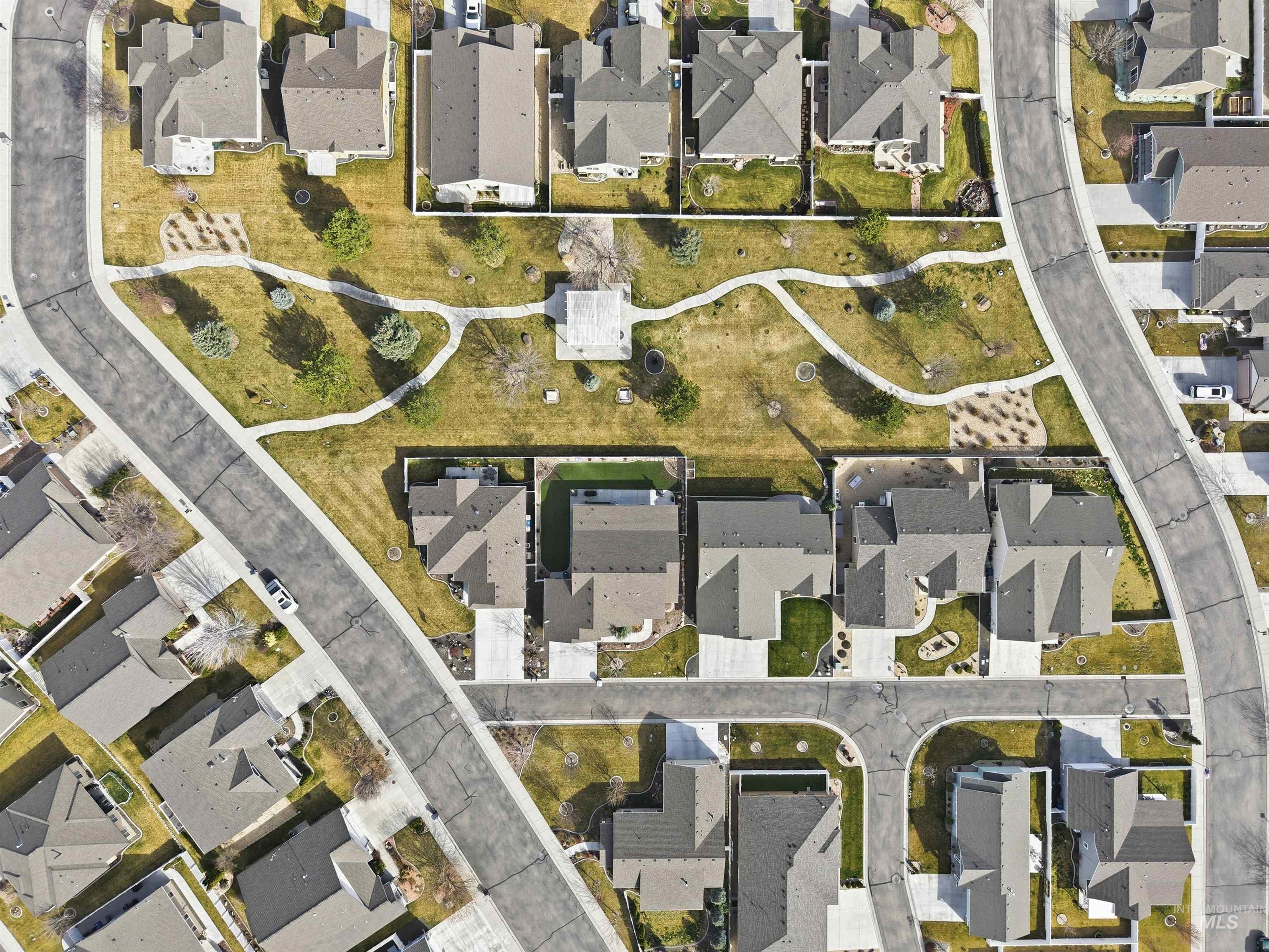 3706 S. Greenbrier, Nampa, Idaho 83686, 3 Bedrooms, 2 Bathrooms, Residential For Sale, Price $425,000, 98977729