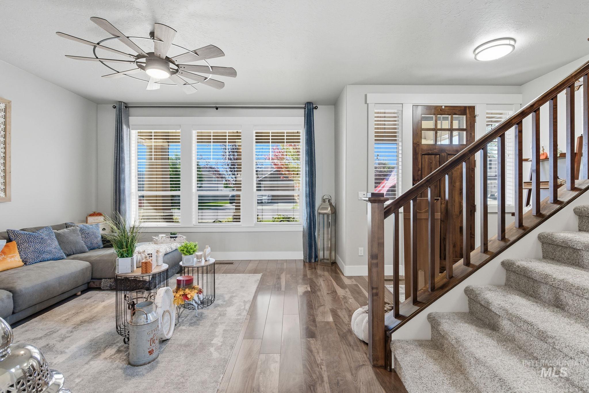 1164 W Seldovia Drive, Kuna, Idaho 83634, 5 Bedrooms, 4.5 Bathrooms, Residential For Sale, Price $749,900, 98977731