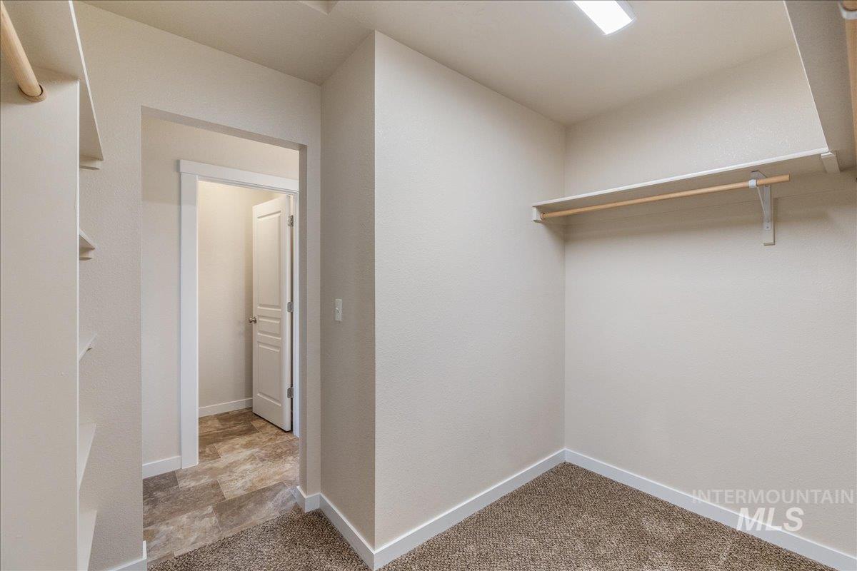 8129 S Carpenter, Boise, Idaho 83709, 4 Bedrooms, 2.5 Bathrooms, Residential For Sale, Price $524,900, 98977733