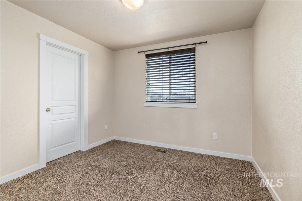 8129 S Carpenter, Boise, Idaho 83709, 4 Bedrooms, 2.5 Bathrooms, Residential For Sale, Price $524,900, 98977733