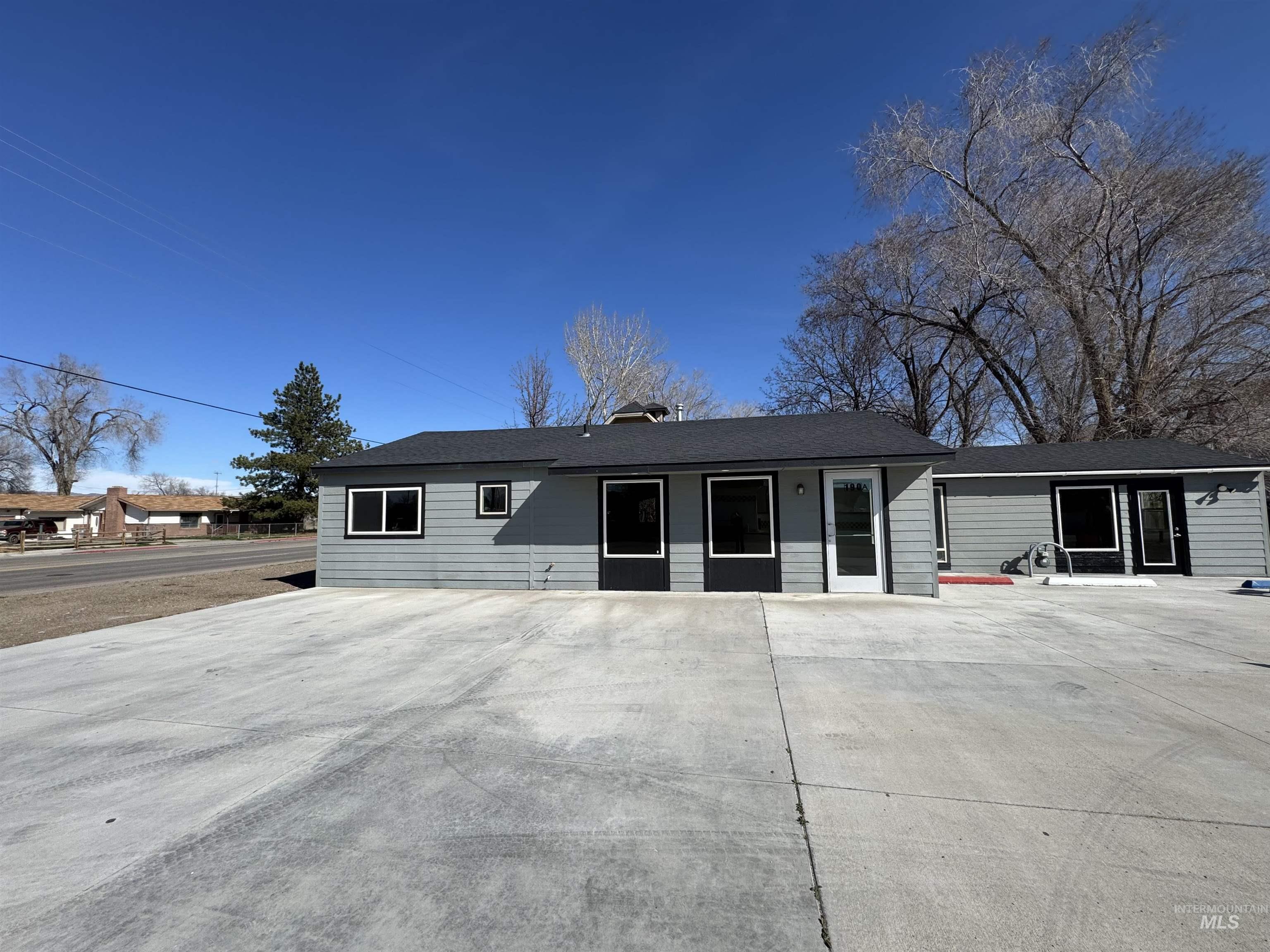190 Roosevelt St, Outside City Limits, Idaho 83647, 7 Rooms, Business/Commercial For Sale, Price $365,000, 98977734