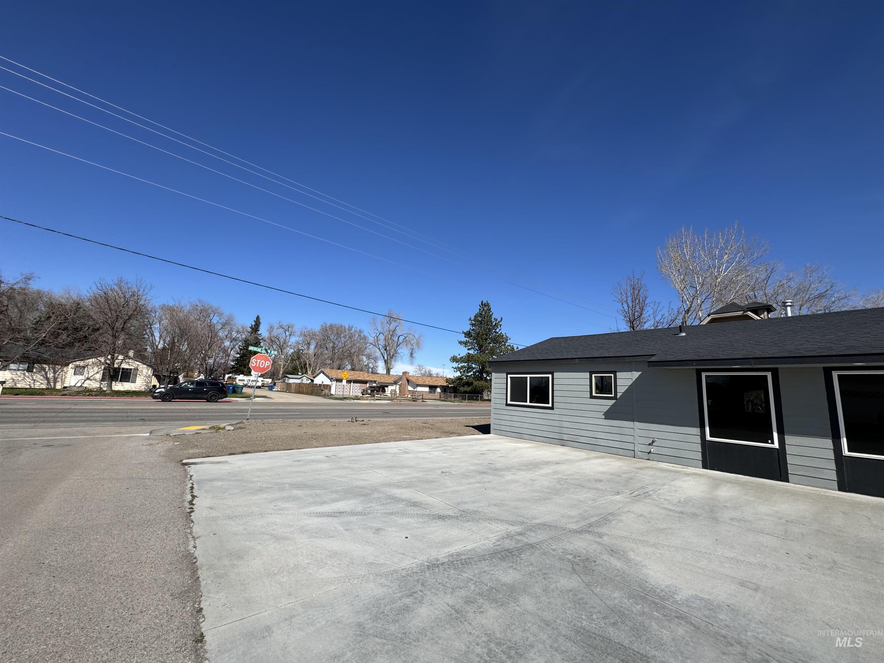 190 Roosevelt St, Outside City Limits, Idaho 83647, 7 Rooms, Business/Commercial For Sale, Price $365,000, 98977734