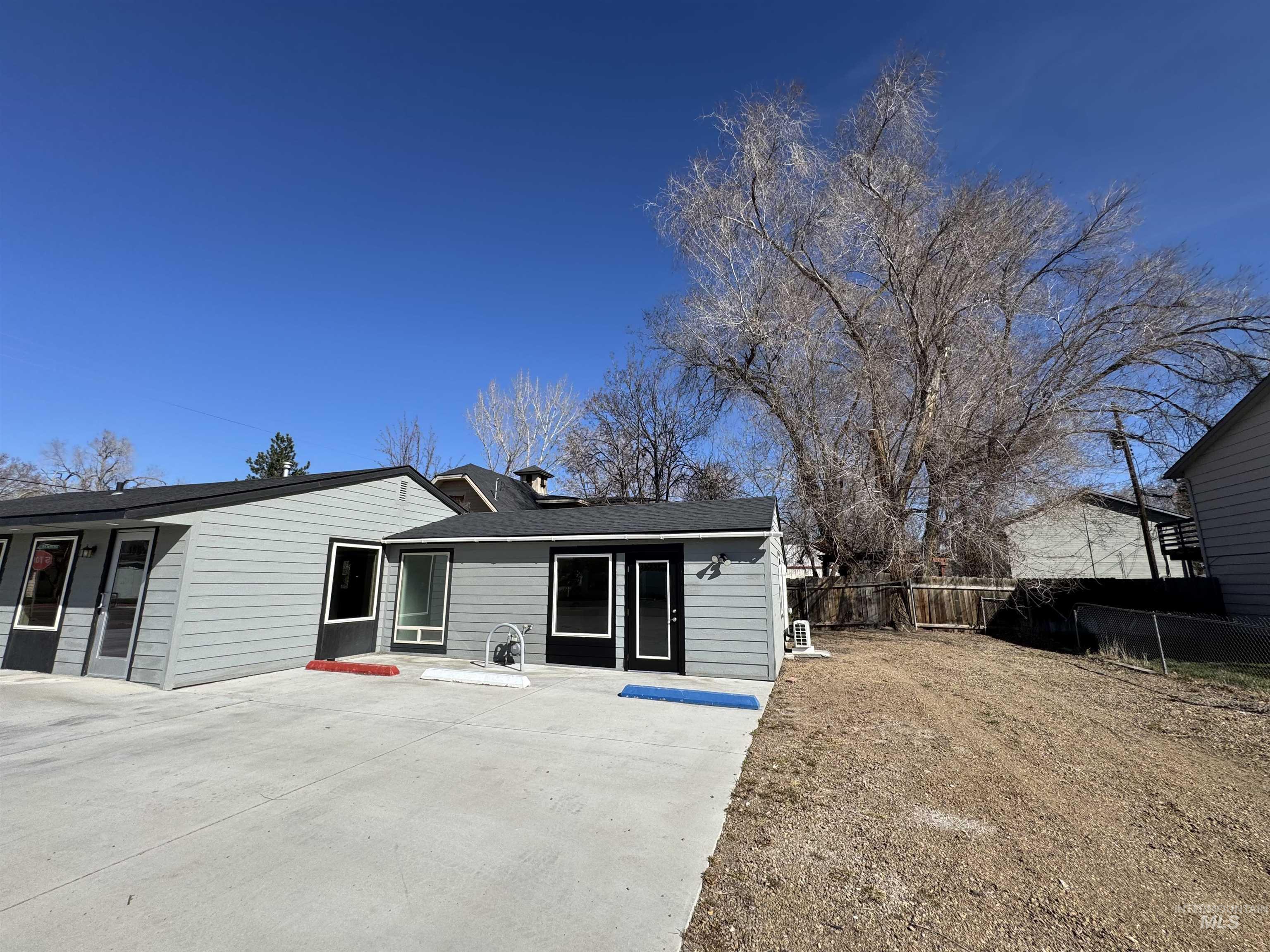 190 Roosevelt St, Outside City Limits, Idaho 83647, 7 Rooms, Business/Commercial For Sale, Price $365,000, 98977734