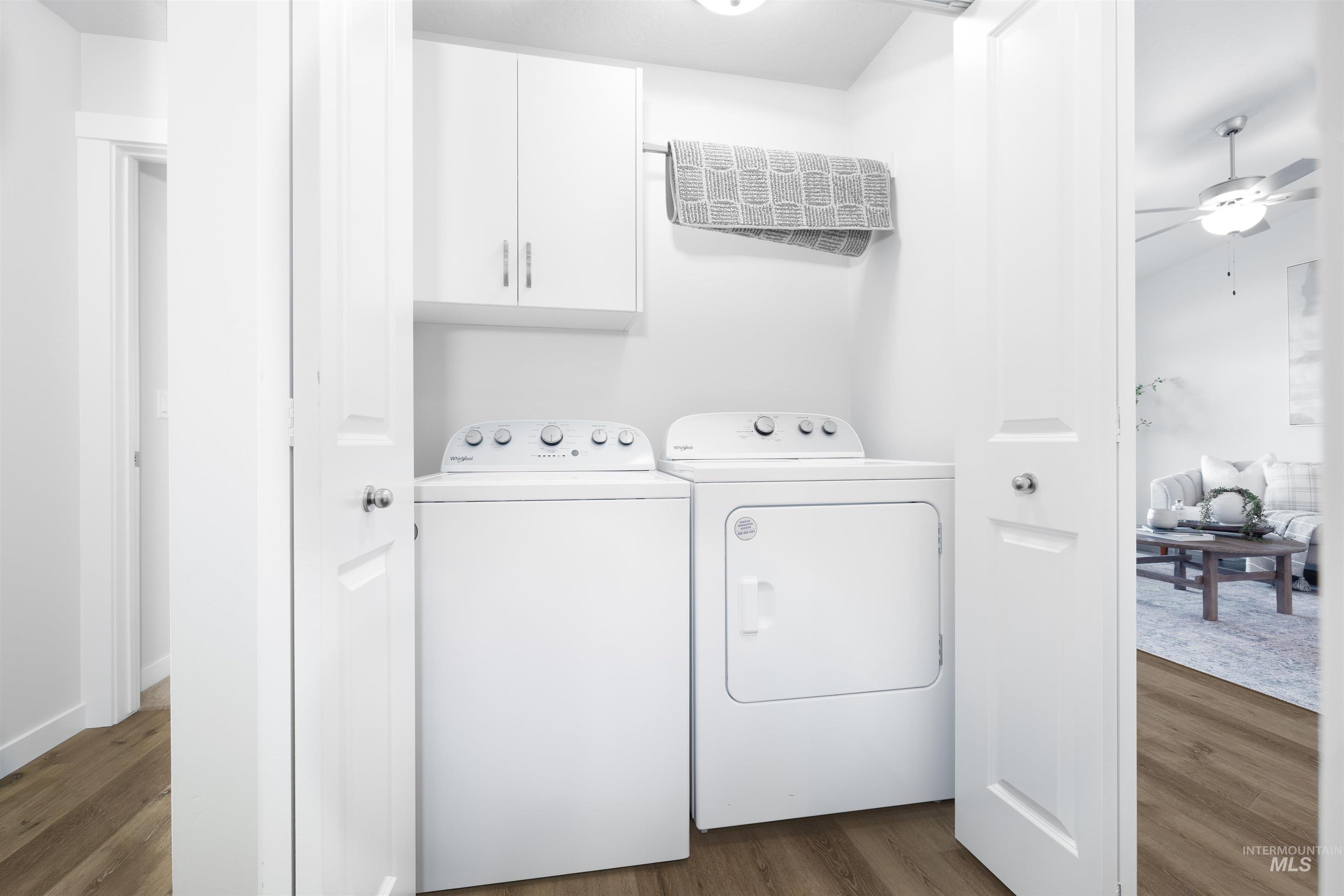 1582 W Windswept Dr, Meridian, Idaho 83646-4871, 3 Bedrooms, 2 Bathrooms, Residential For Sale, Price $424,900,MLS 98977735