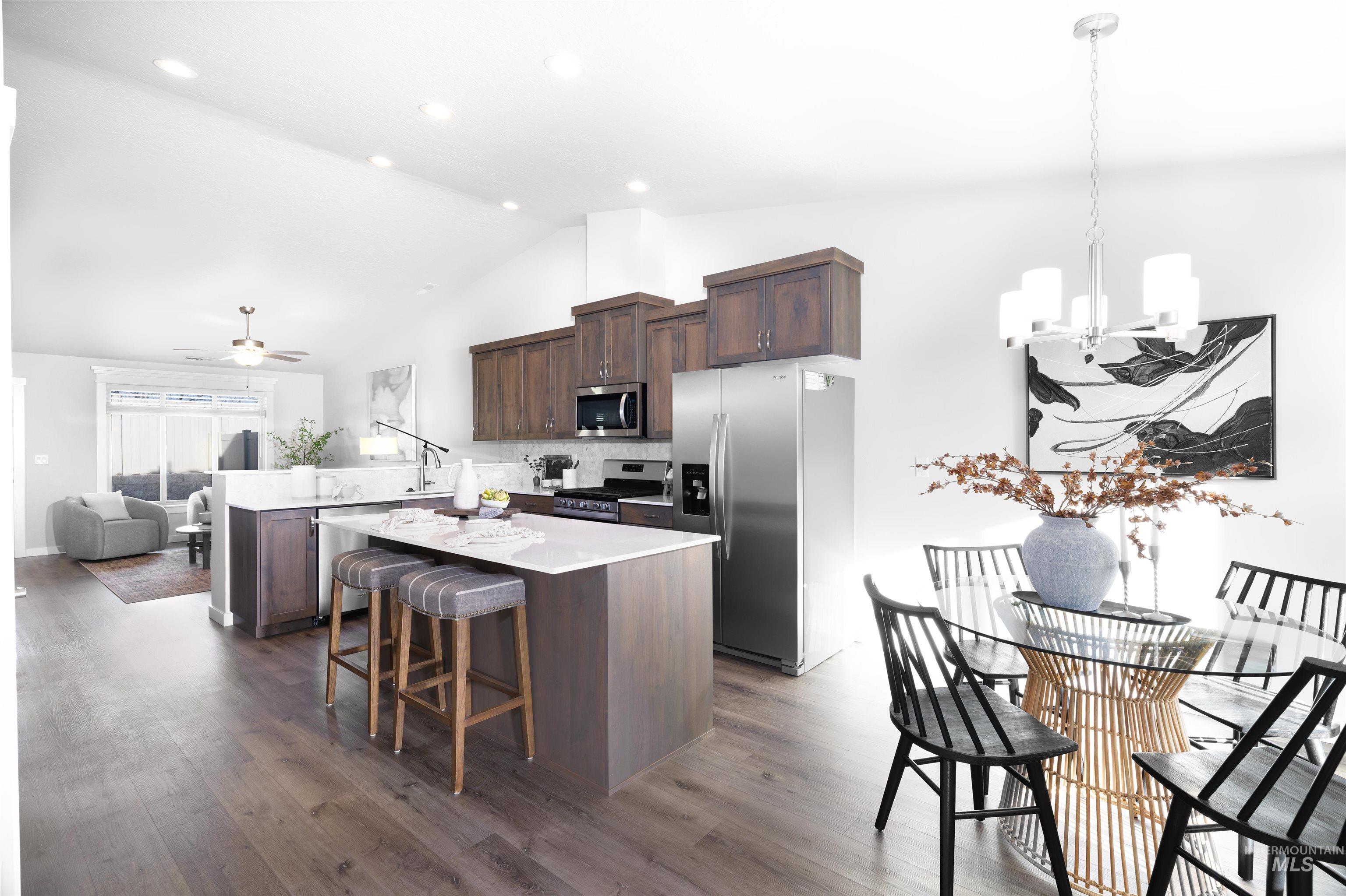 1582 W Windswept Dr, Meridian, Idaho 83646-4871, 3 Bedrooms, 2 Bathrooms, Residential For Sale, Price $424,900,MLS 98977735