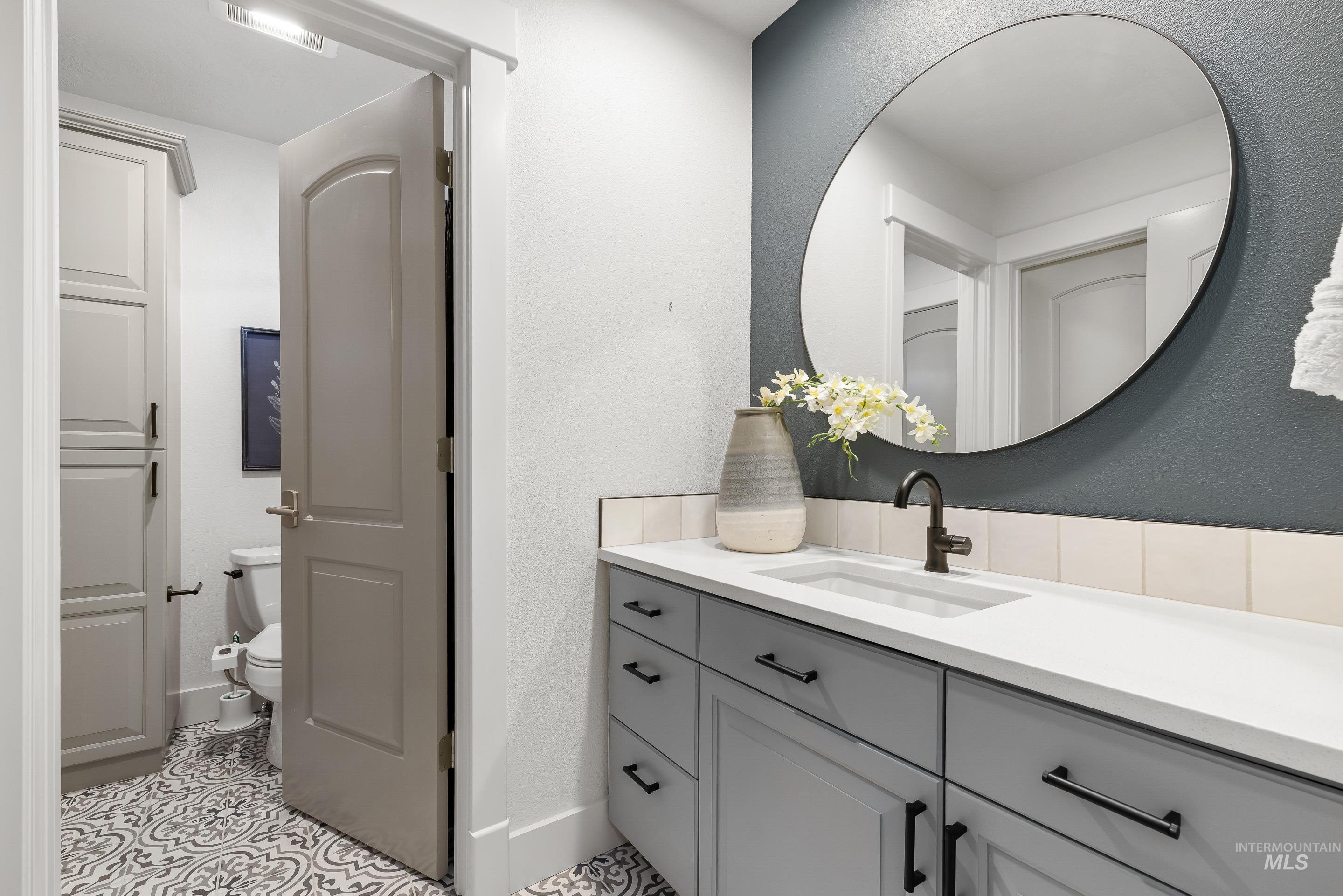 1166 E Rivers End Dr, Eagle, Idaho 83616, 4 Bedrooms, 3.5 Bathrooms, Residential For Sale, Price $1,749,900,MLS 98977736