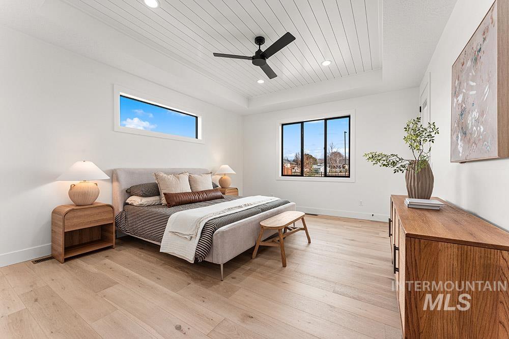 864 N Gracie Ave, Eagle, Idaho 83616, 4 Bedrooms, 3.5 Bathrooms, Residential For Sale, Price $1,198,000,MLS 98977737