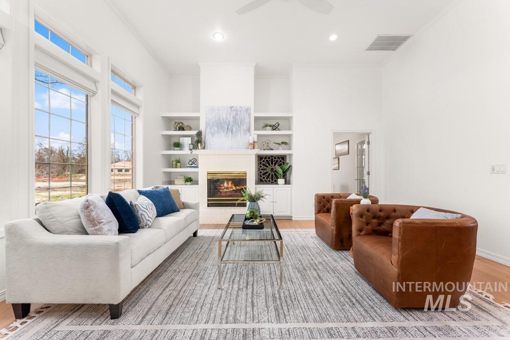 6303 N Fair Oaks Pl, Garden City, Idaho 83703, 3 Bedrooms, 3.5 Bathrooms, Residential For Sale, Price $850,000, 98977738