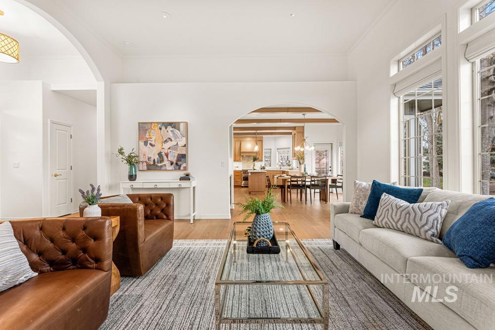 6303 N Fair Oaks Pl, Garden City, Idaho 83703, 3 Bedrooms, 3.5 Bathrooms, Residential For Sale, Price $850,000, 98977738