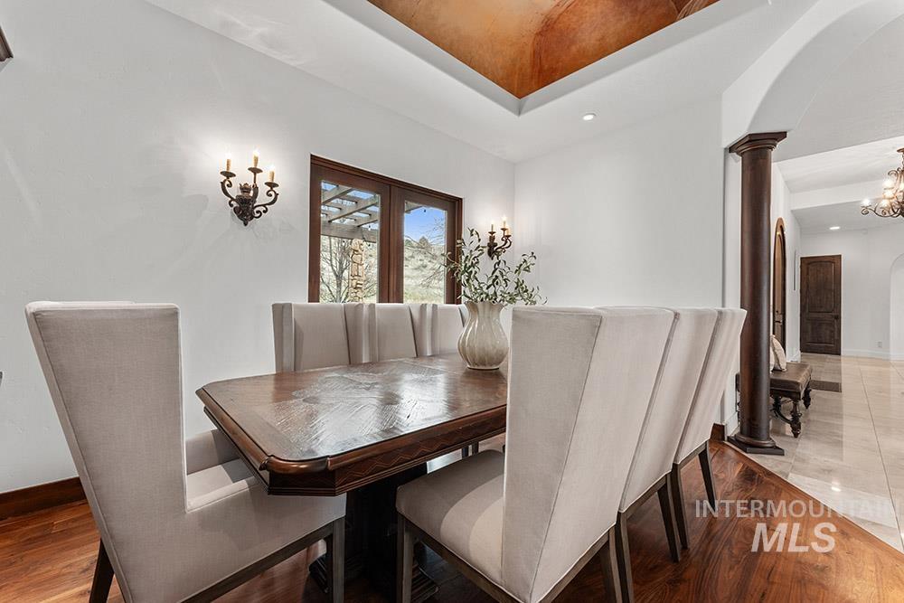 473 N Strata Via Way, Boise, Idaho 83712-6730, 5 Bedrooms, 6 Bathrooms, Residential For Sale, Price $2,895,000,MLS 98977741