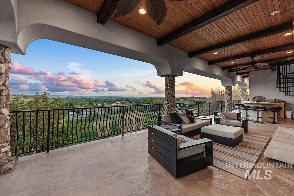 473 N Strata Via Way, Boise, Idaho 83712-6730, 5 Bedrooms, 6 Bathrooms, Residential For Sale, Price $2,895,000,MLS 98977741