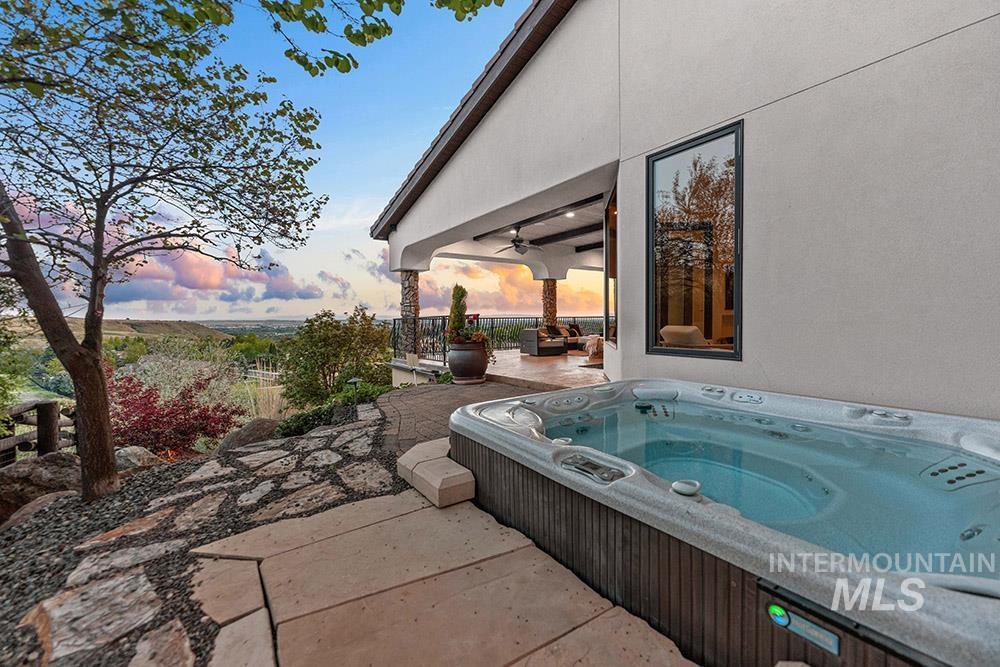 473 N Strata Via Way, Boise, Idaho 83712-6730, 5 Bedrooms, 6 Bathrooms, Residential For Sale, Price $2,895,000,MLS 98977741